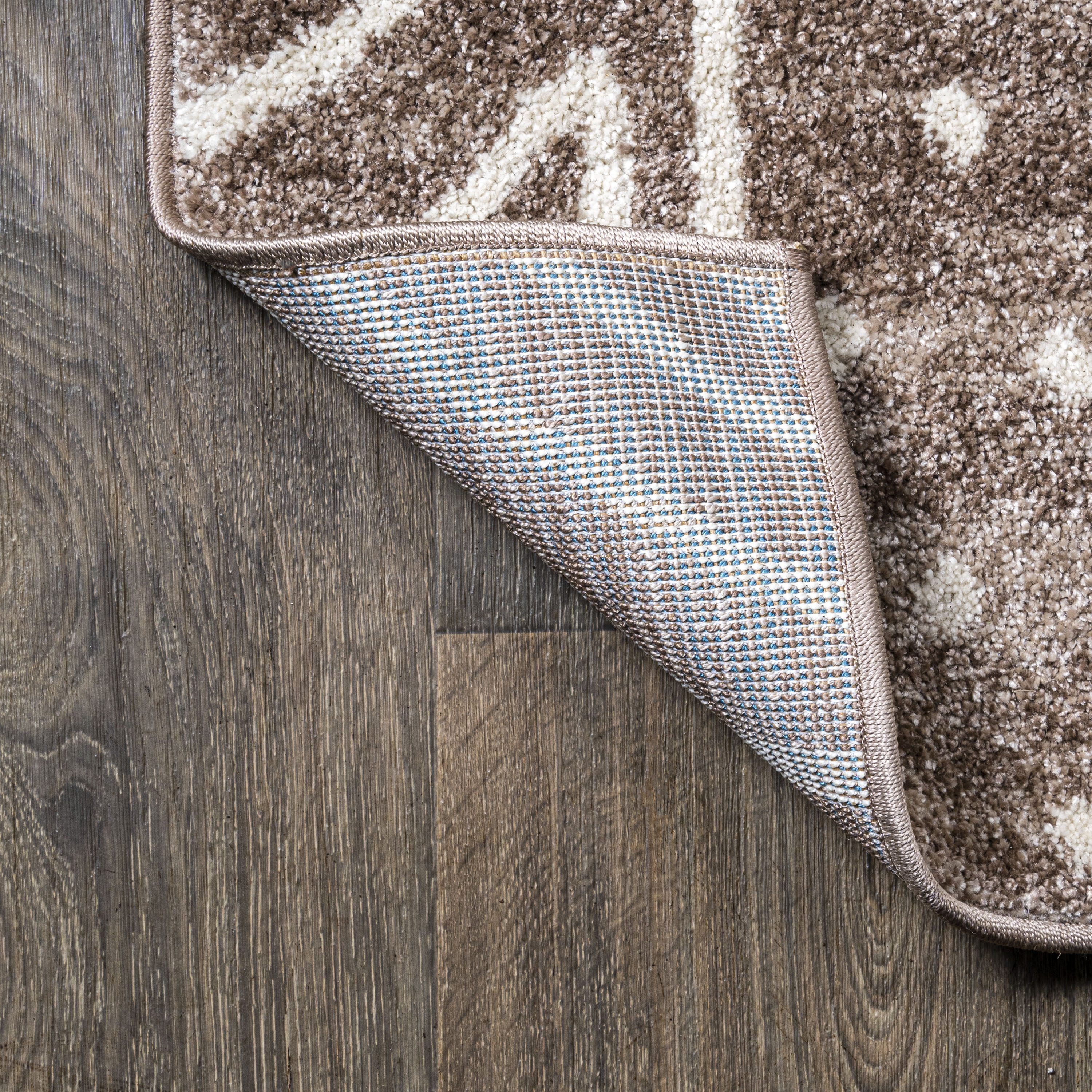 Ivory and Brown Geometric Synthetic 4' x 6' Reversible Area Rug