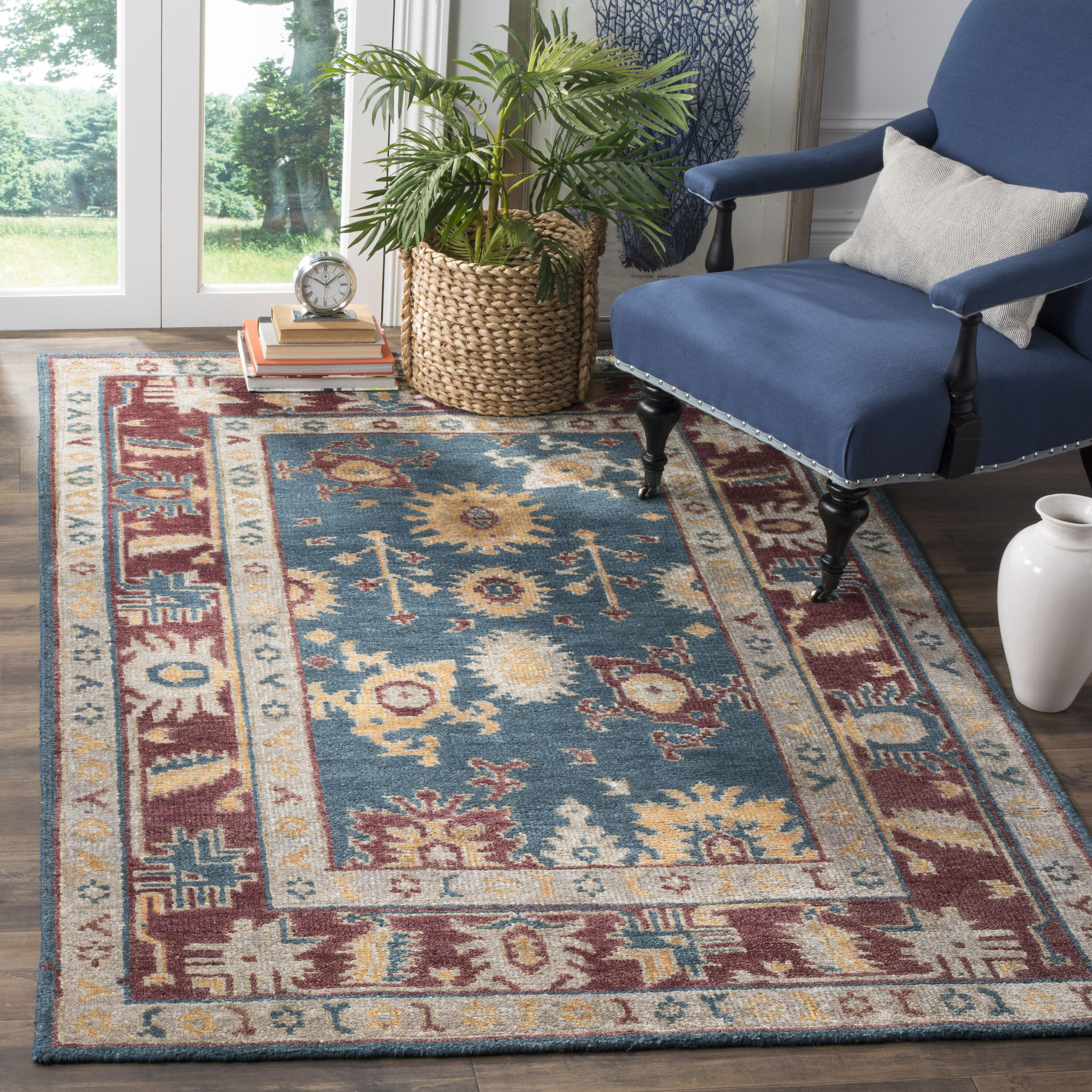  Maharaja 254 Blue/Red Traditional 5ft x 8ft Medium Rectangle Rug