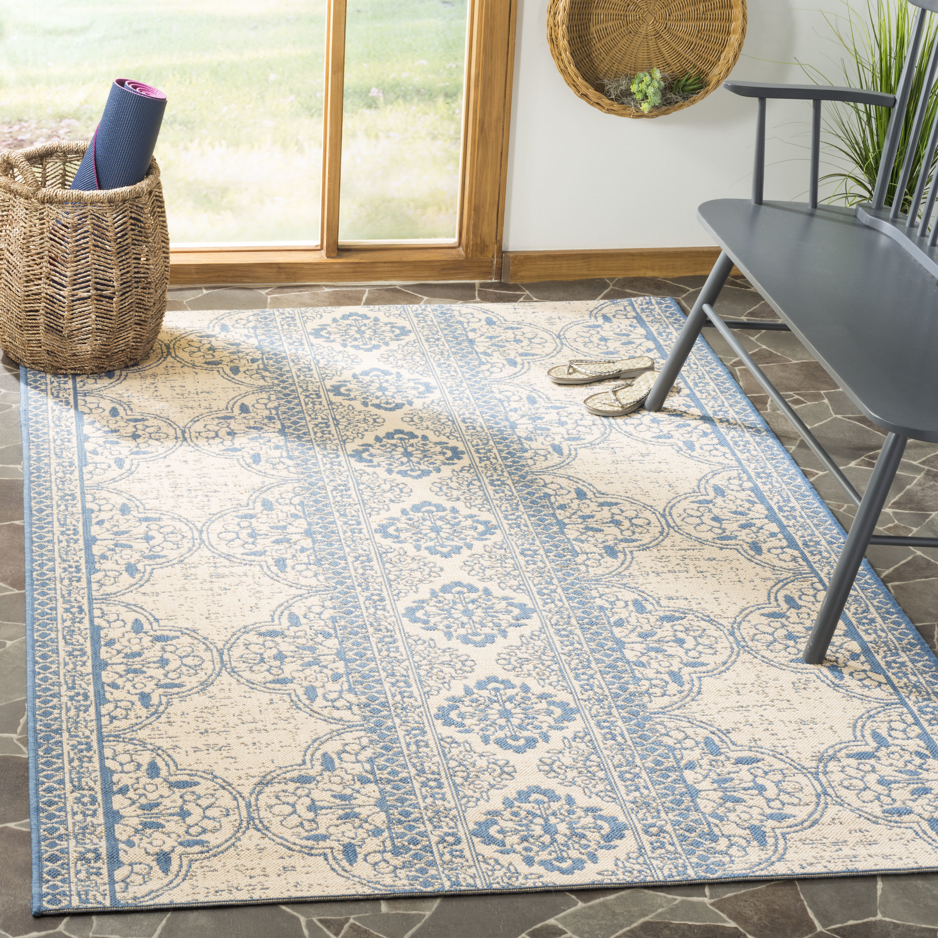 Safavieh LND174M-6SQ rugs - View #2