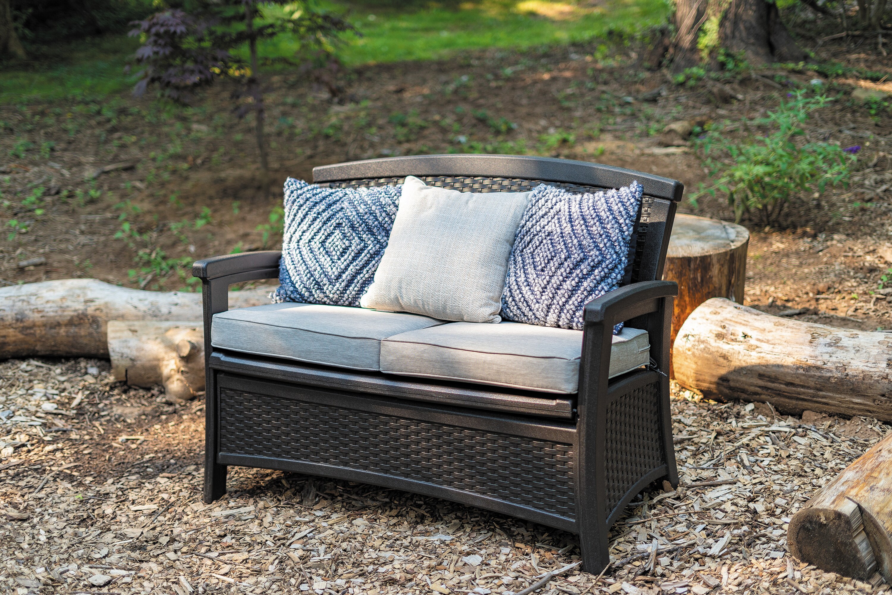 Suncast BMWB5000 benches - View #2