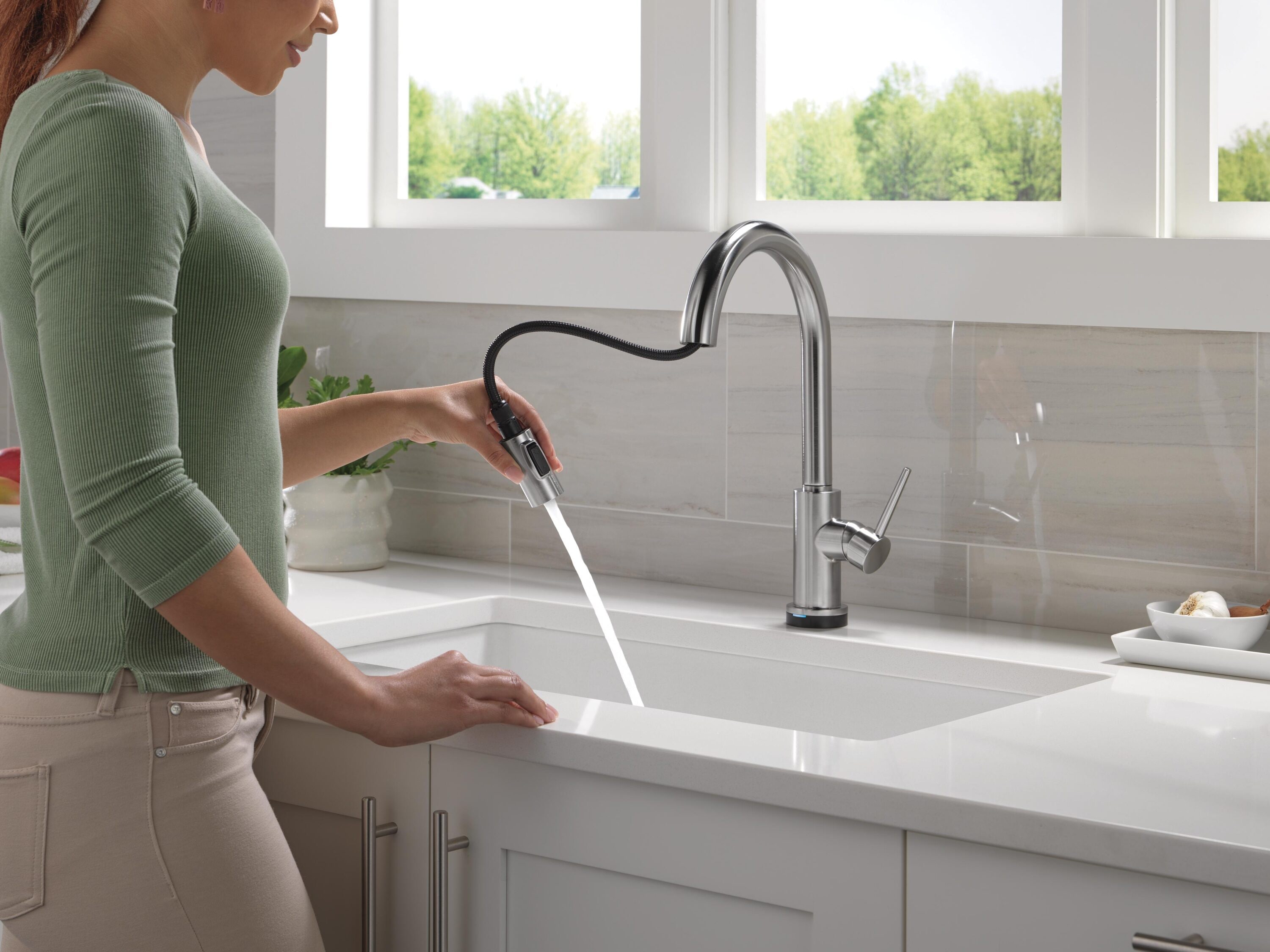 Delta 9159TLV-AR-DST Kitchen-Faucets - View #15