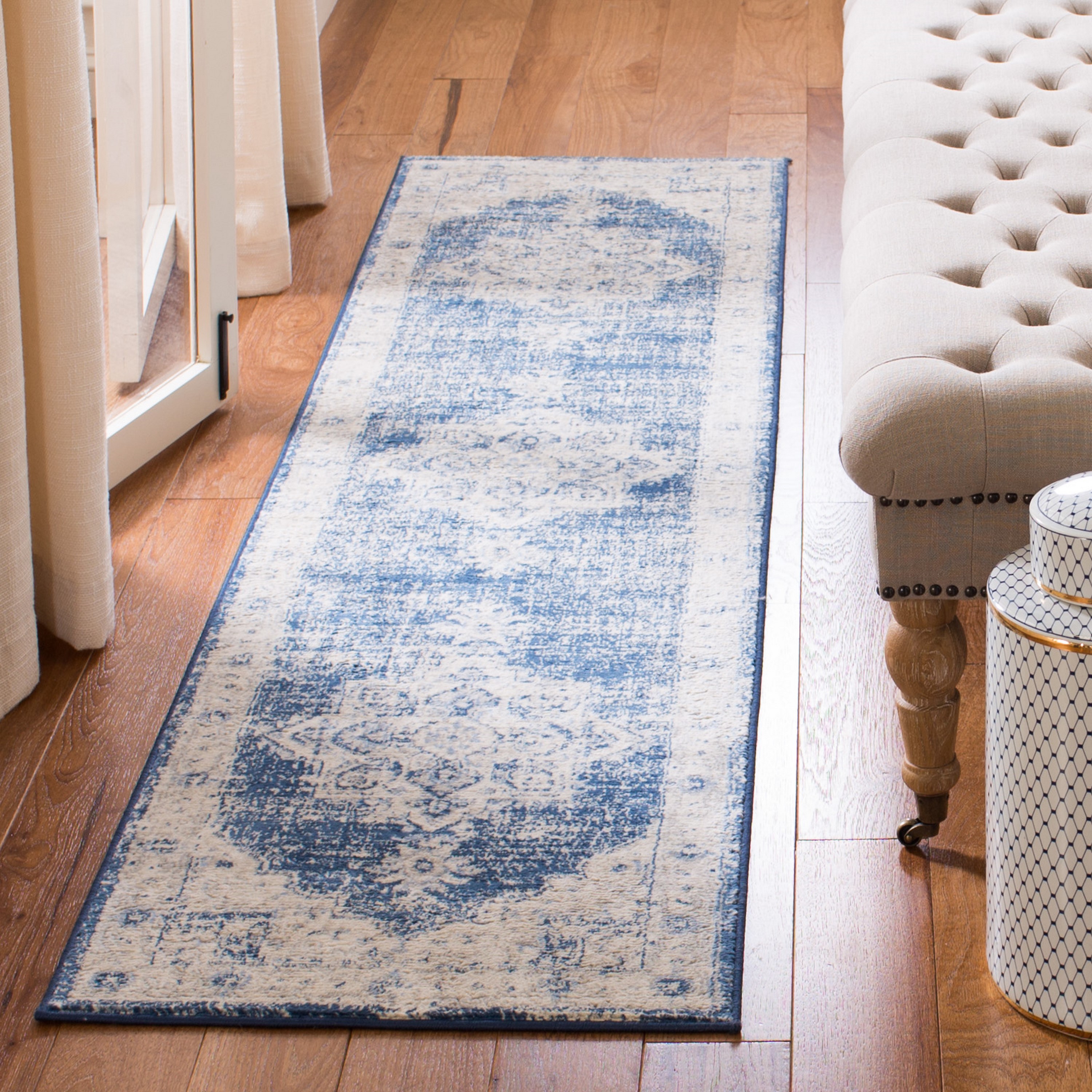 Safavieh BNT865A-218 Brentwood Clara 2 x 18 (ft) Loomed Polypropylene Ivory/Navy Rectangular Indoor Distressed/Overdyed Bohemian/Eclectic Runner rug