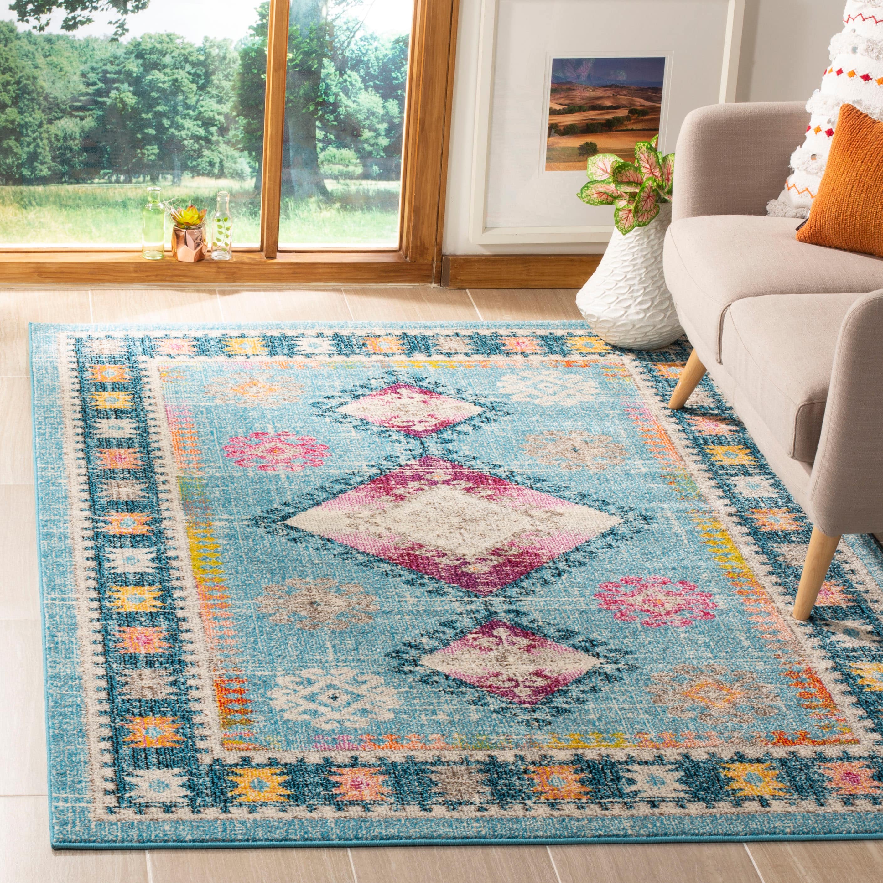 Safavieh MAD305M-7SQ Madison Thompson 7 x 7 (ft) Loomed Polypropylene Light Blue/Fuchsia Square Indoor Distressed/Overdyed Vintage Area rug