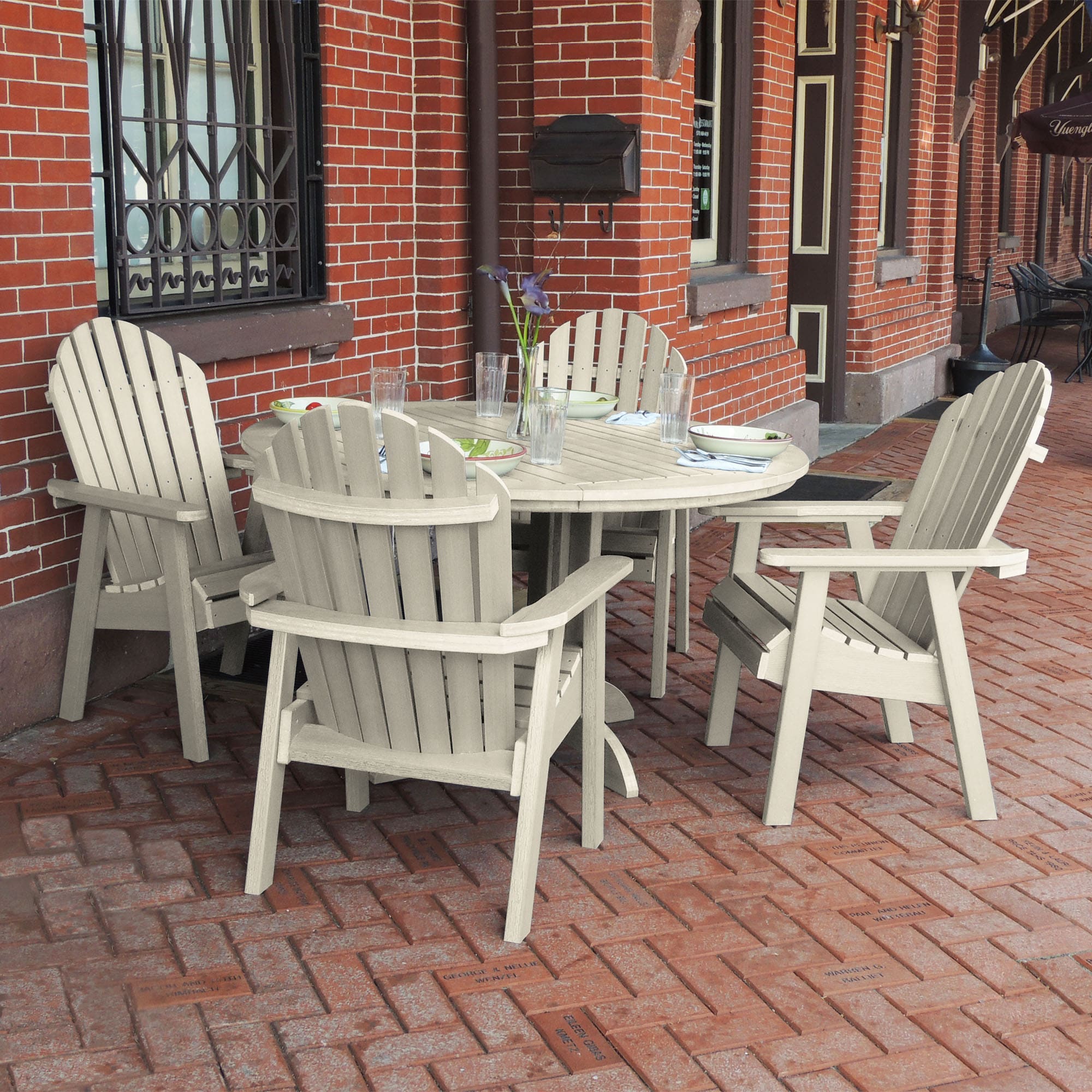 highwood CM-ST5SQD1-WAE Sequoia Professional 5 -Piece Whitewash Patio Dining Set Plastic Round Table with 4 Stationary Chairs