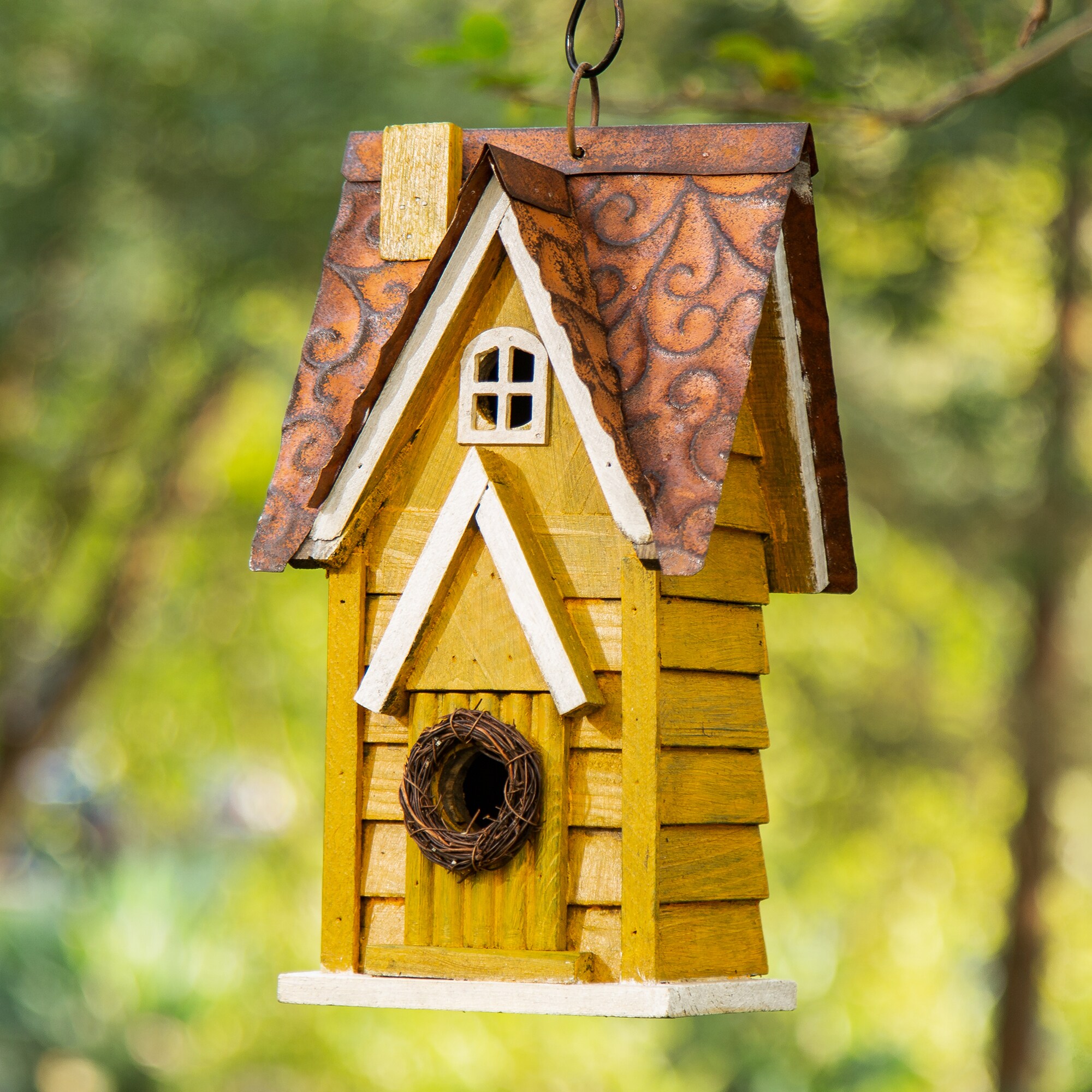 Spoontiques - Birdhouse - Garden Decor - Decorative Bird House for Yard and  Garden Decoration - Hanging Novelty Birdhouse for Outdoor Patio - Bait