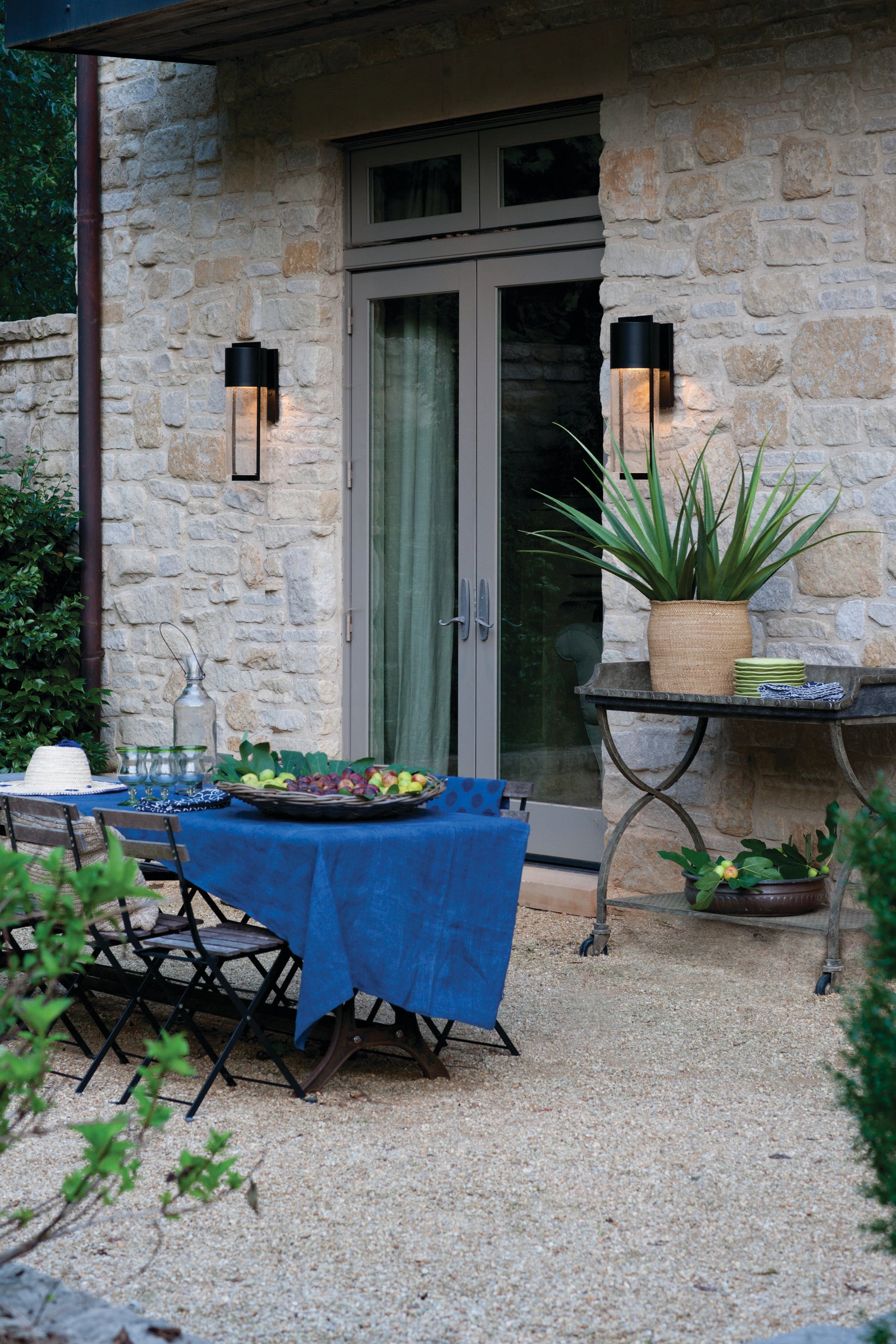 Hinkley 1326KZ-LL Outdoor-Wall-Lighting - View #10