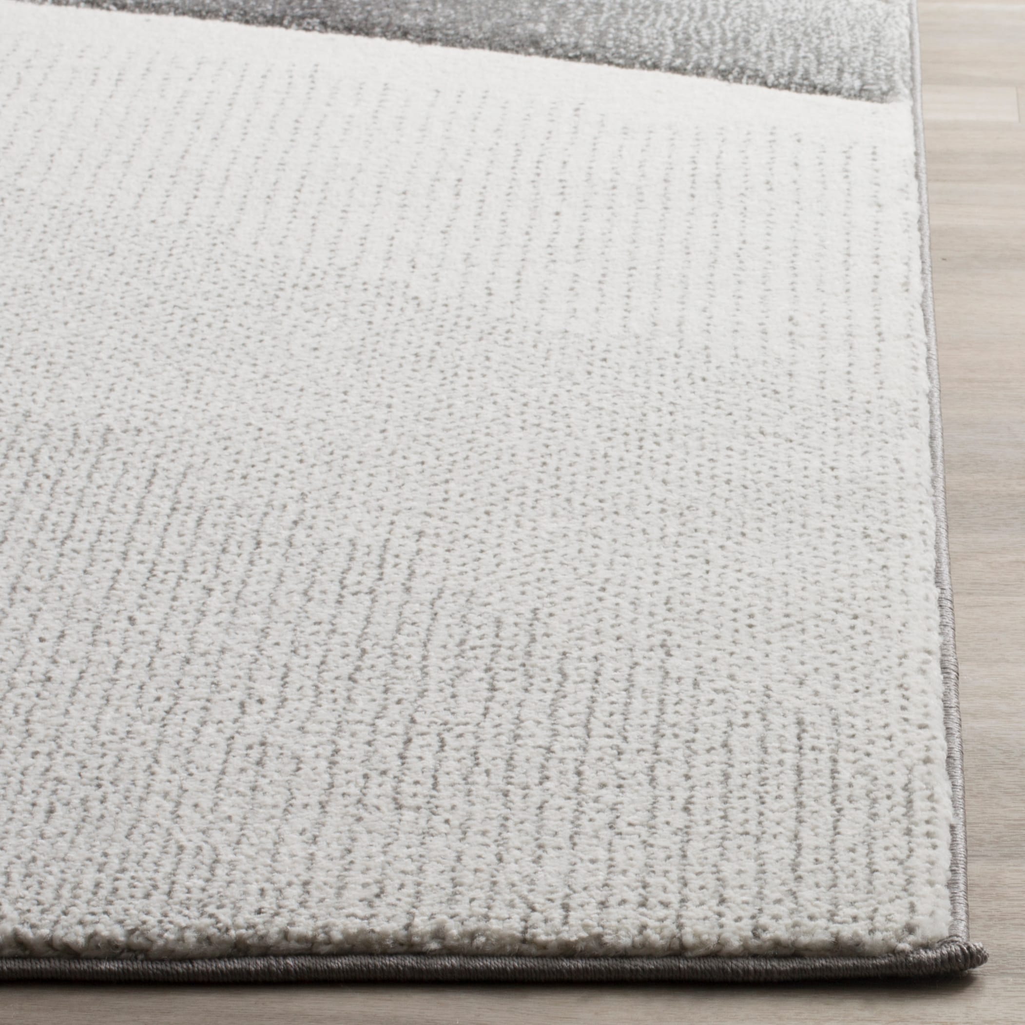Safavieh HLW713D-26 rugs - View #3