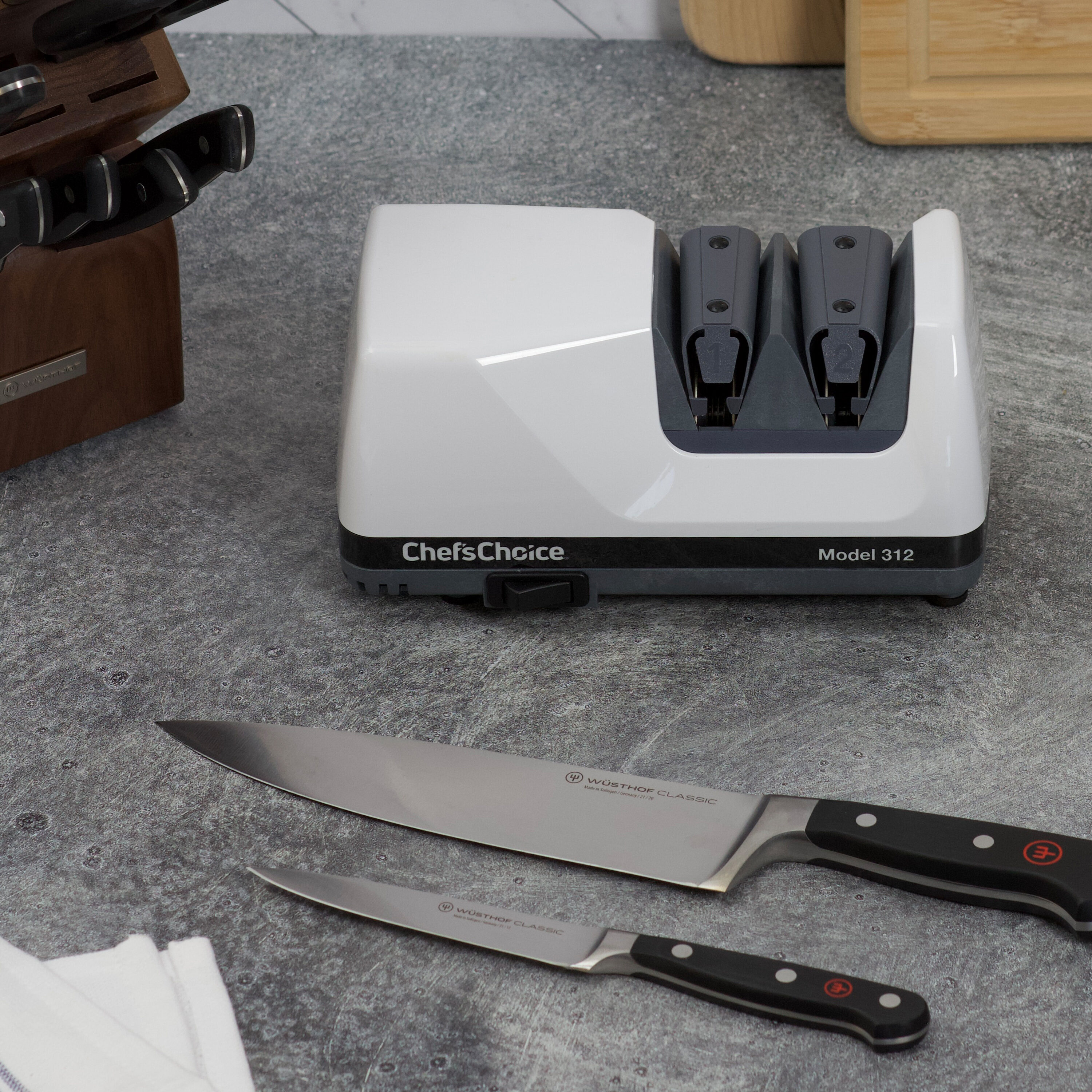 Work Sharp Combo Knife Sharpener with Power Sharpening Platform and Fine  Ceramic Hone
