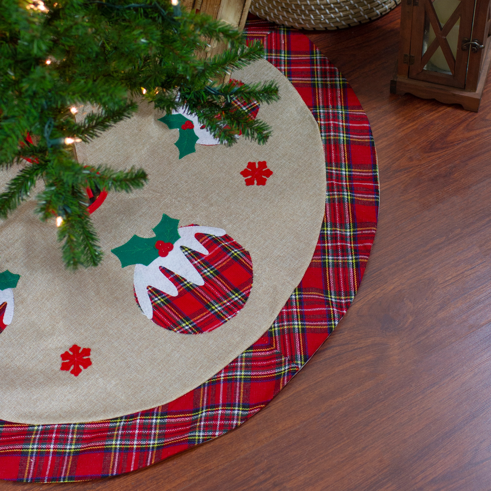 Northlight 48-Inch Off-White Burlap Christmas Tree Skirt with Merry ...