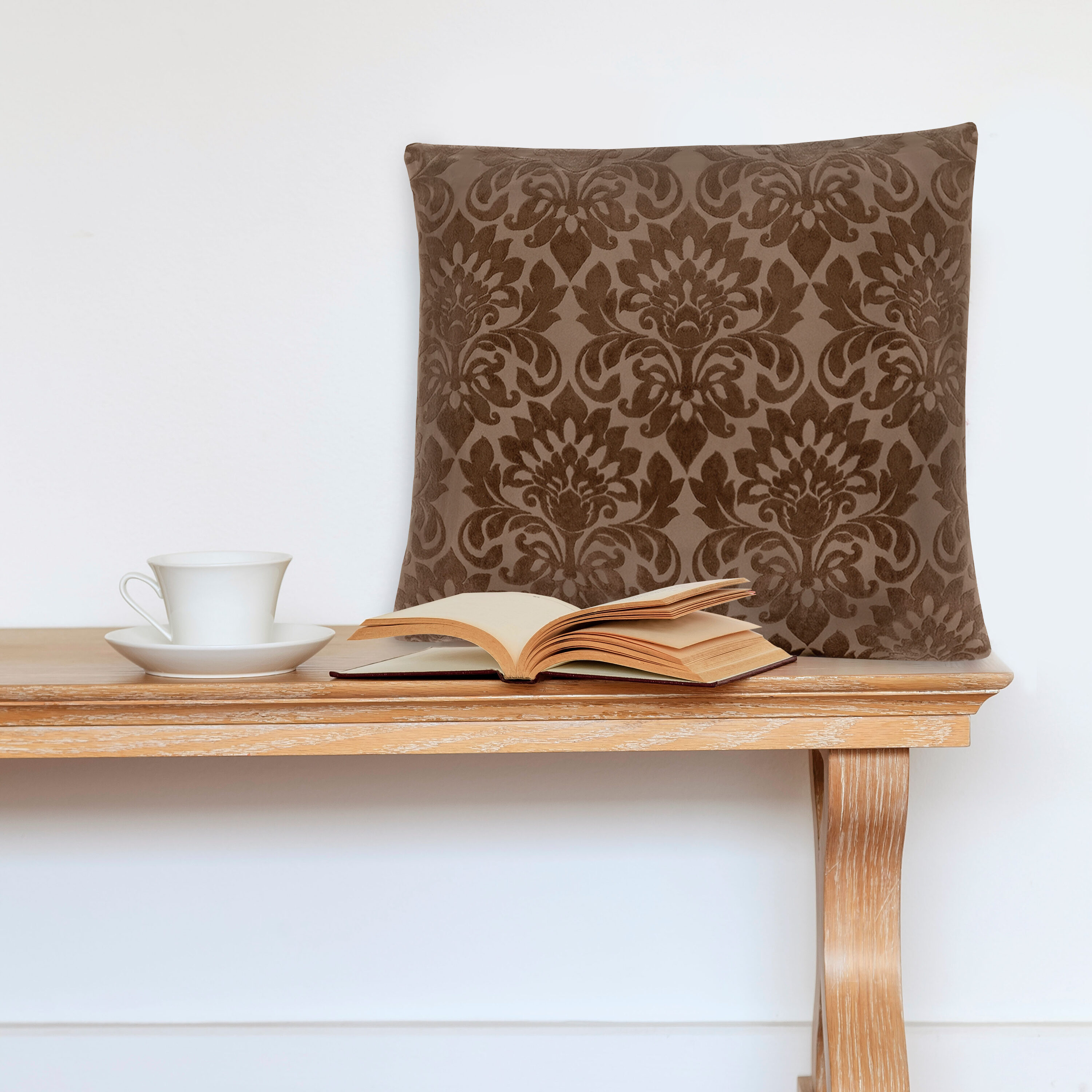 Sutton 18" Brown Polyester Floral Square Throw Pillow