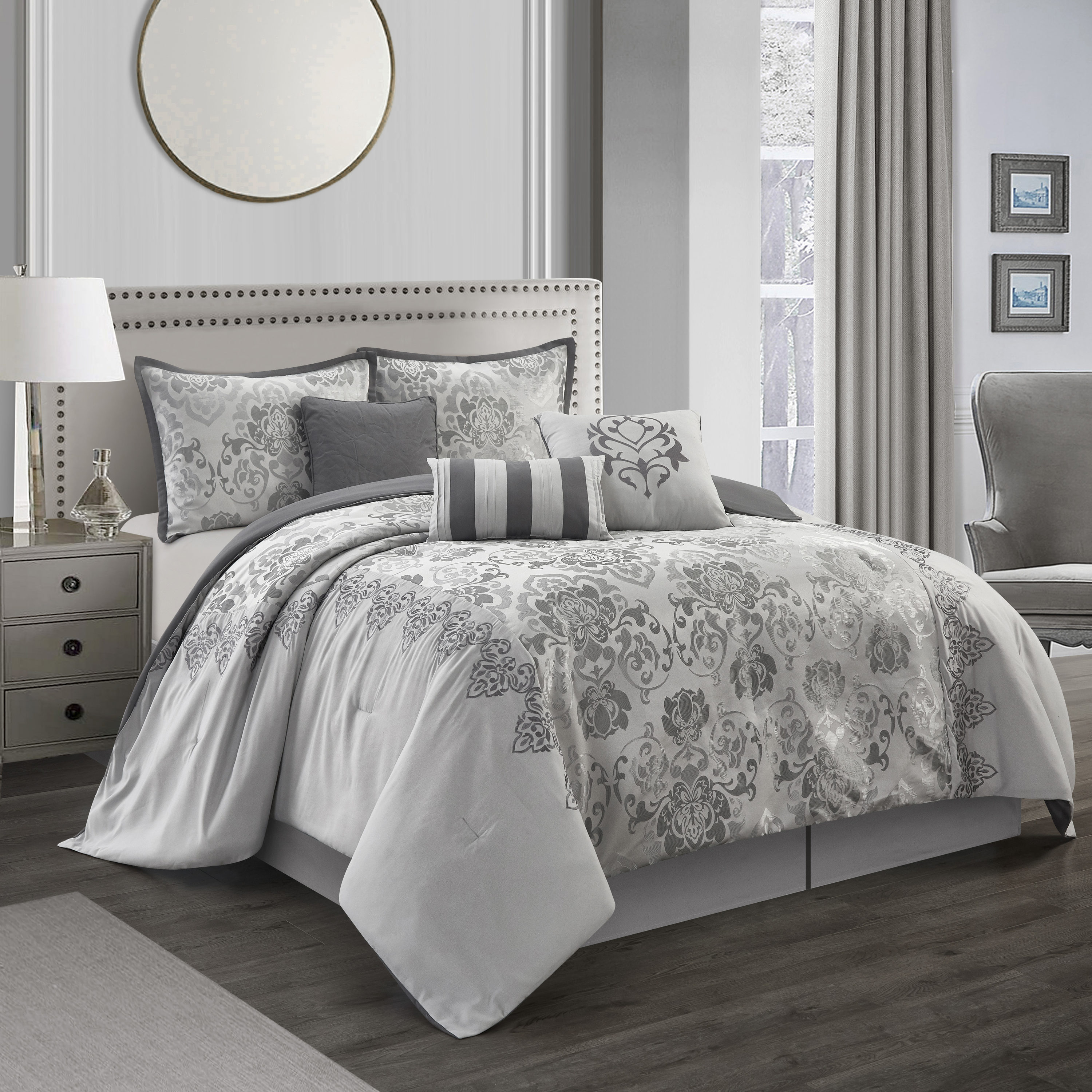 Nanshing CALLIE7-K-GREY 7 -Piece Grey King Comforter Set