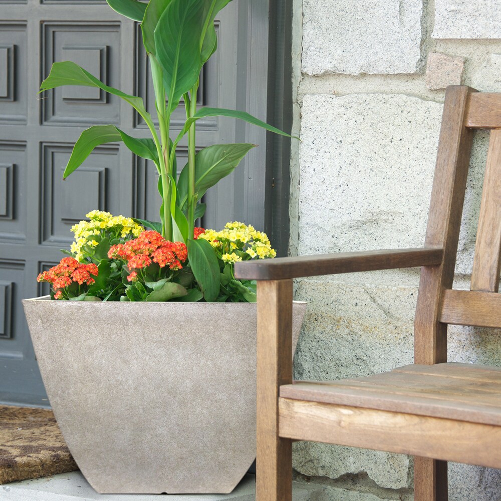 Southern Patio HDR-012184 Planter-Window-Box - View #3