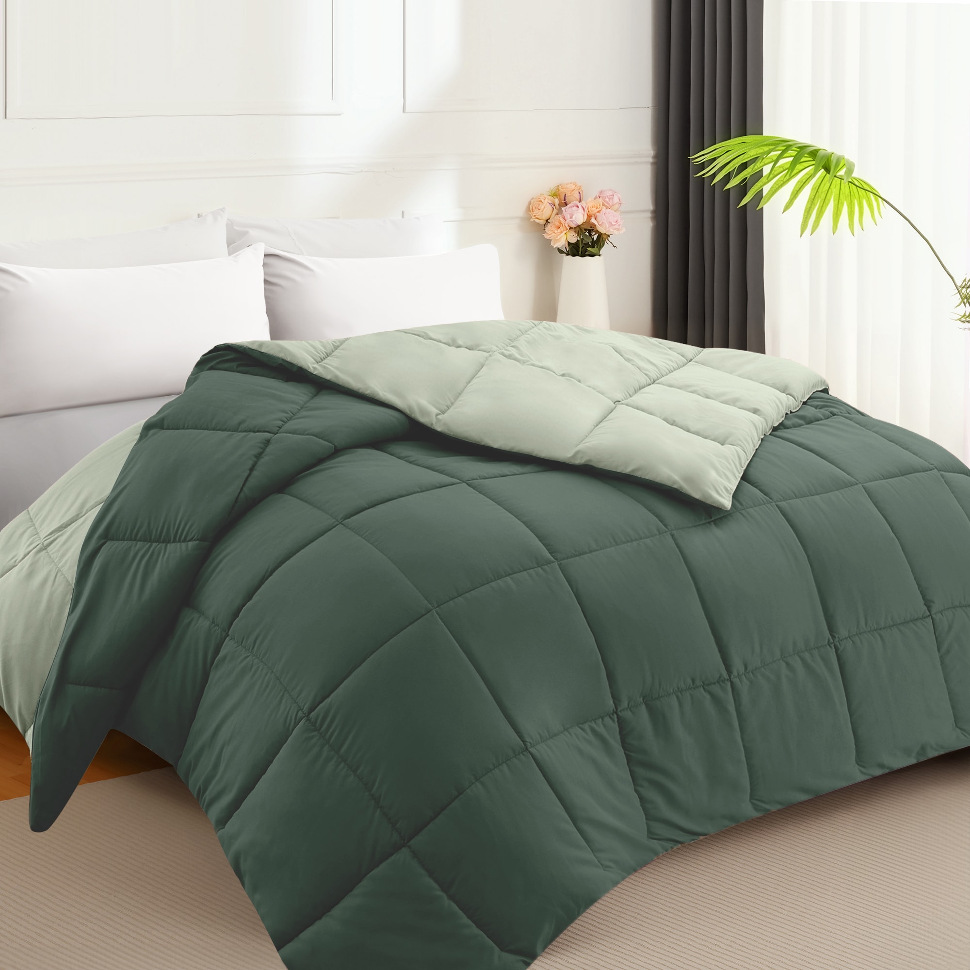 VOUA SAF-165ZSHXB-GRF 165gsm All-season Dark Green / Sage Green Solid Reversible Full Comforter Microfiber