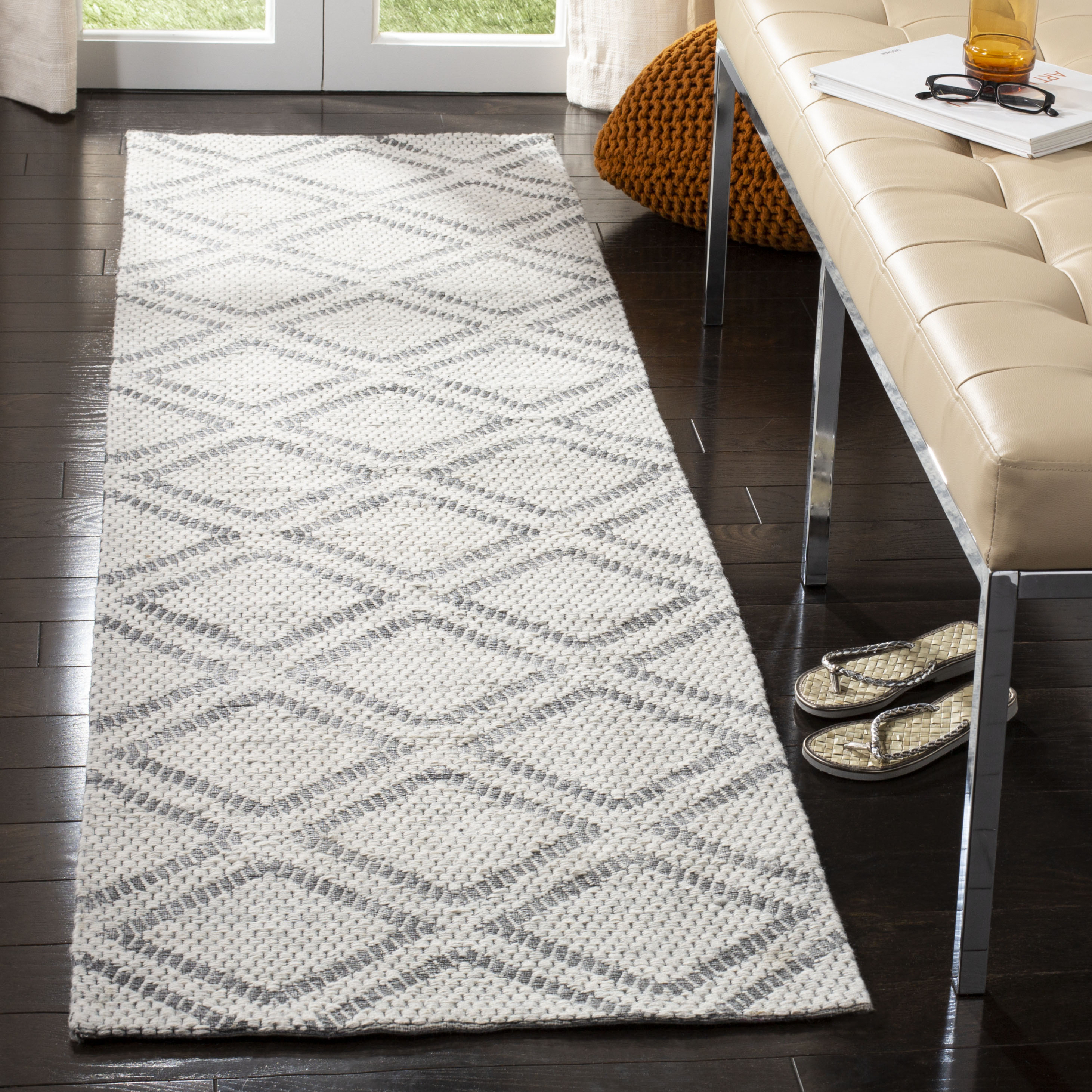 Gray Rectangular Hand Tufted Wool Area Rug