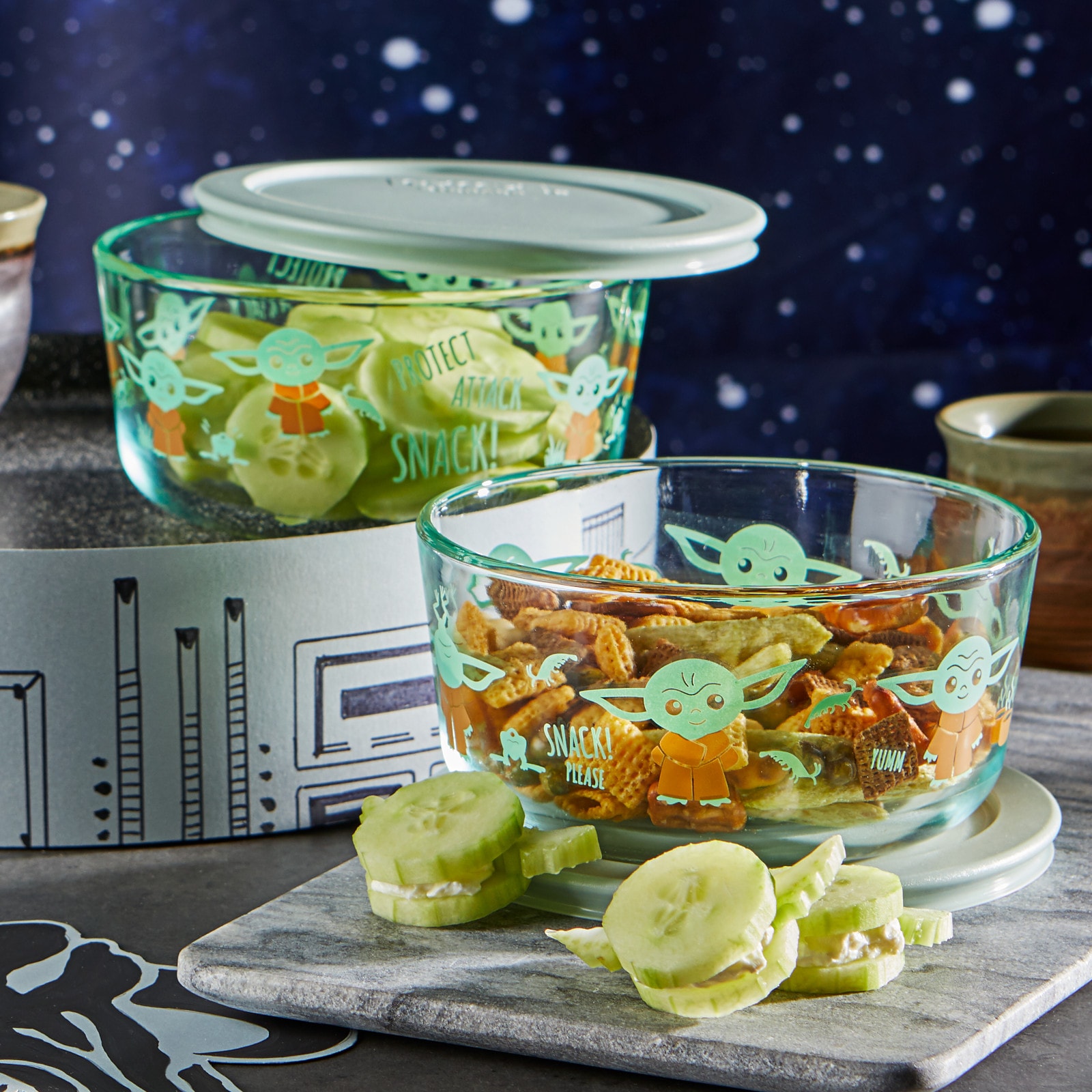 Pyrex Glass 8-Piece Star Wars Decorated Food Storage Set