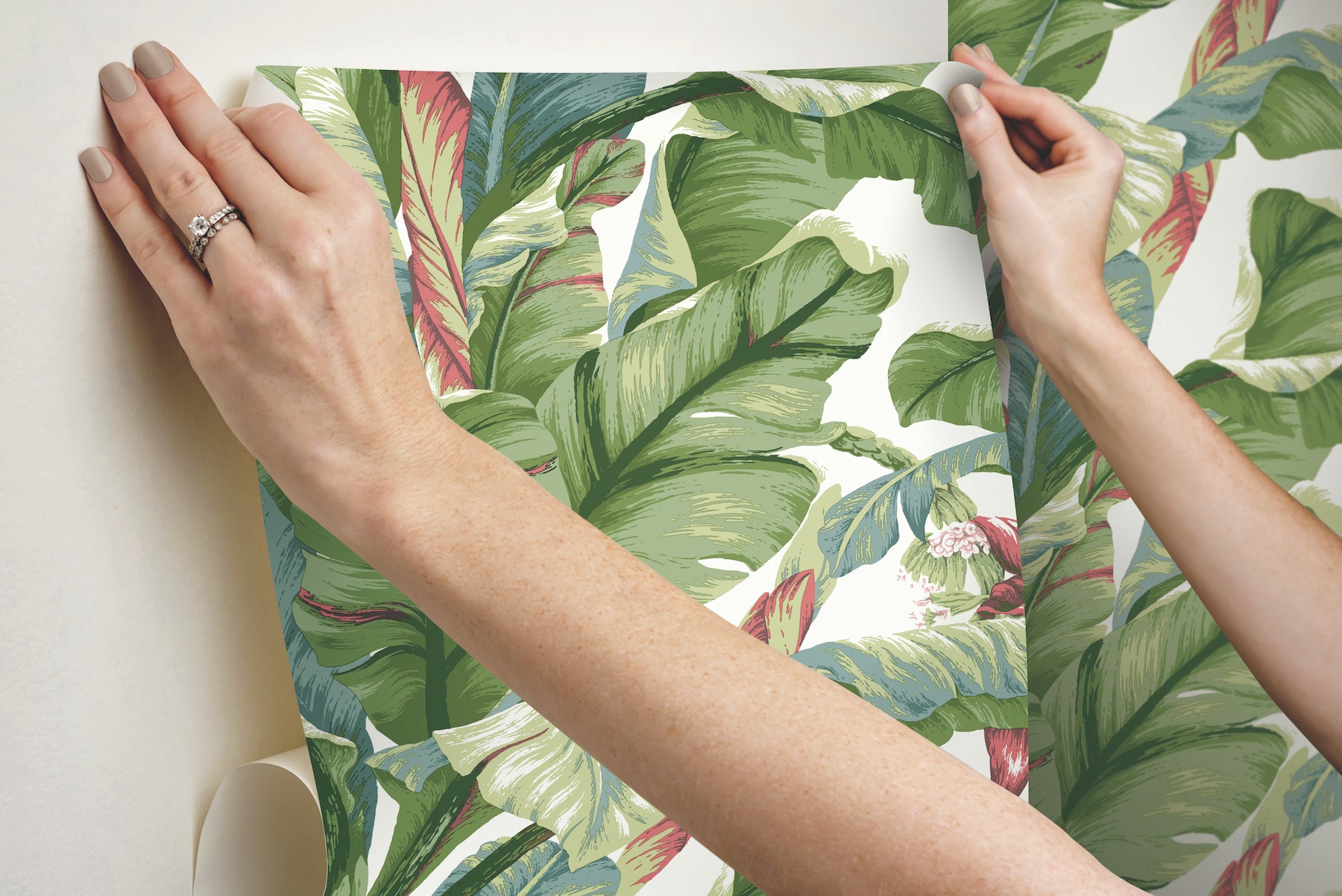 York Wallcoverings PSW1034RL York Premium Peel and Stick Tropics 45-Sq. Feet Green Non-woven Ivy/Vines Self-adhesive Peel and Stick Wallpaper