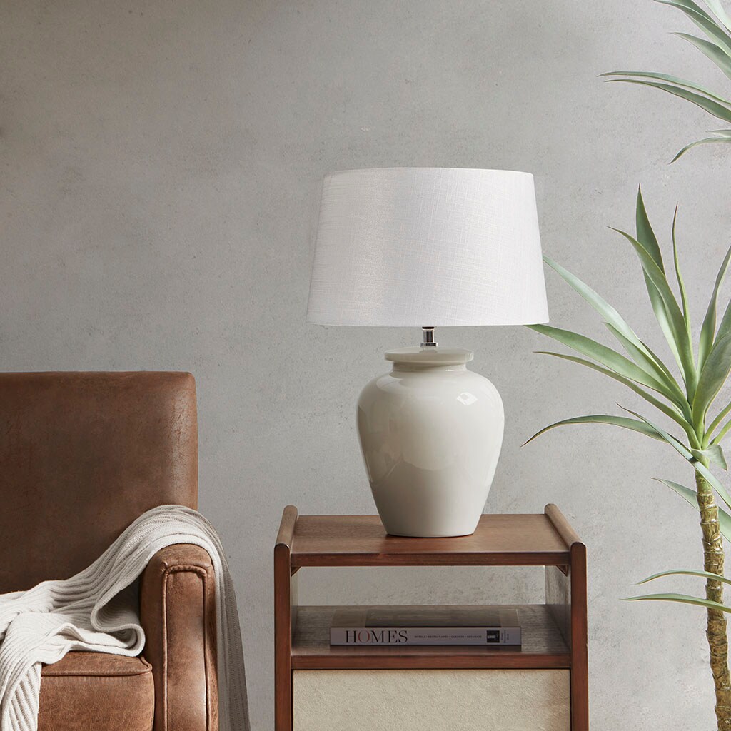 GDFStudio 343923 Ceramic Table Lamp