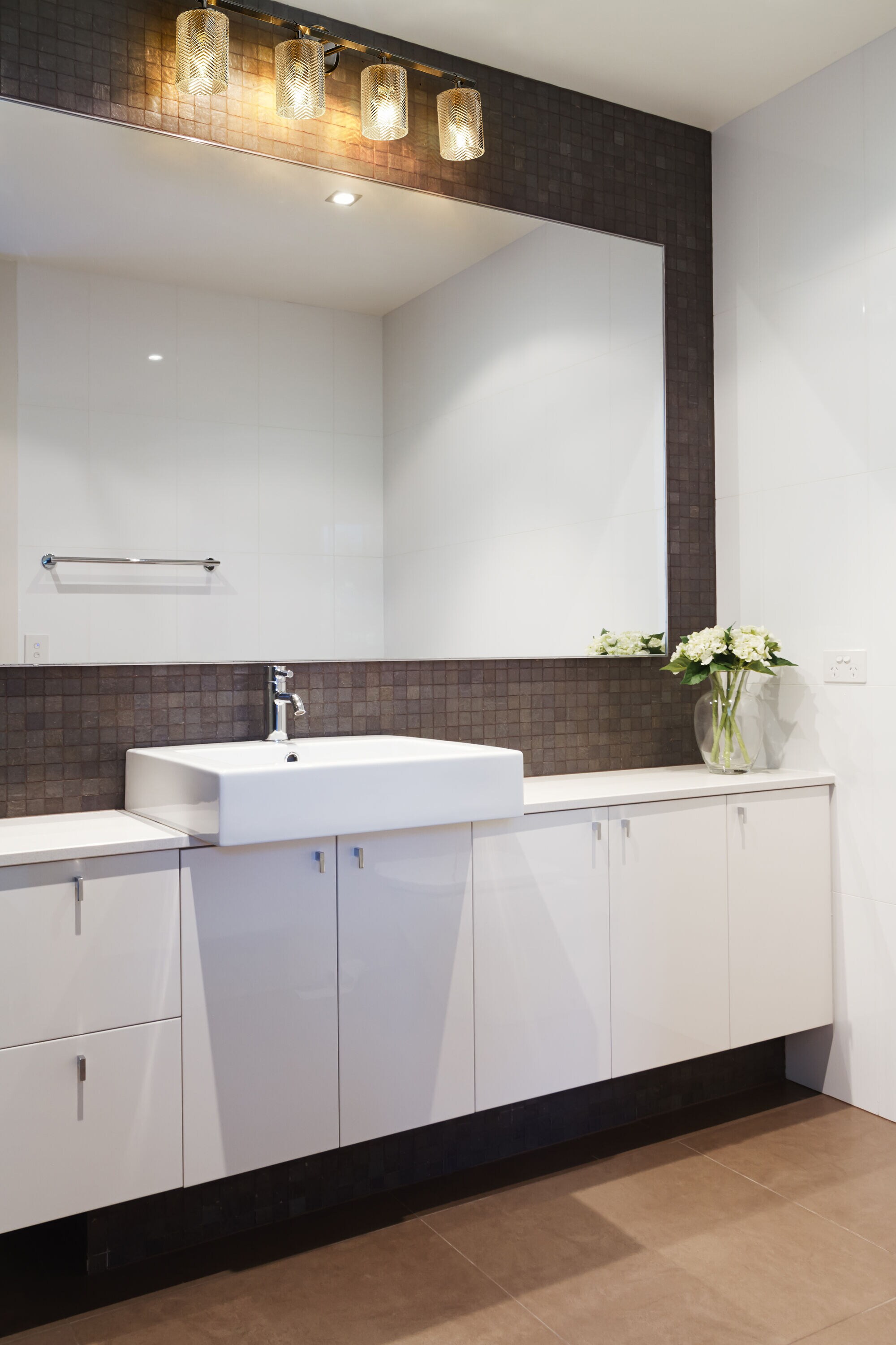 Z-Lite 1934-4V-BN b089995 - View #8