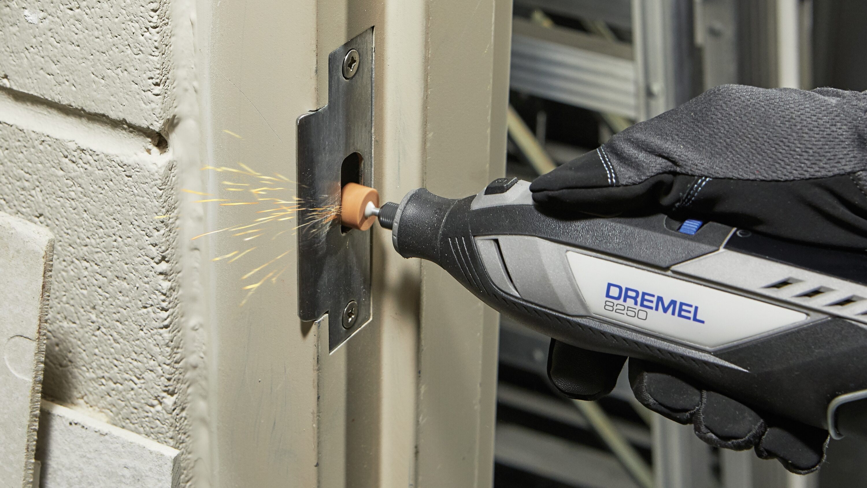 Review: Dremel 8250 cordless rotary tool - FineWoodworking