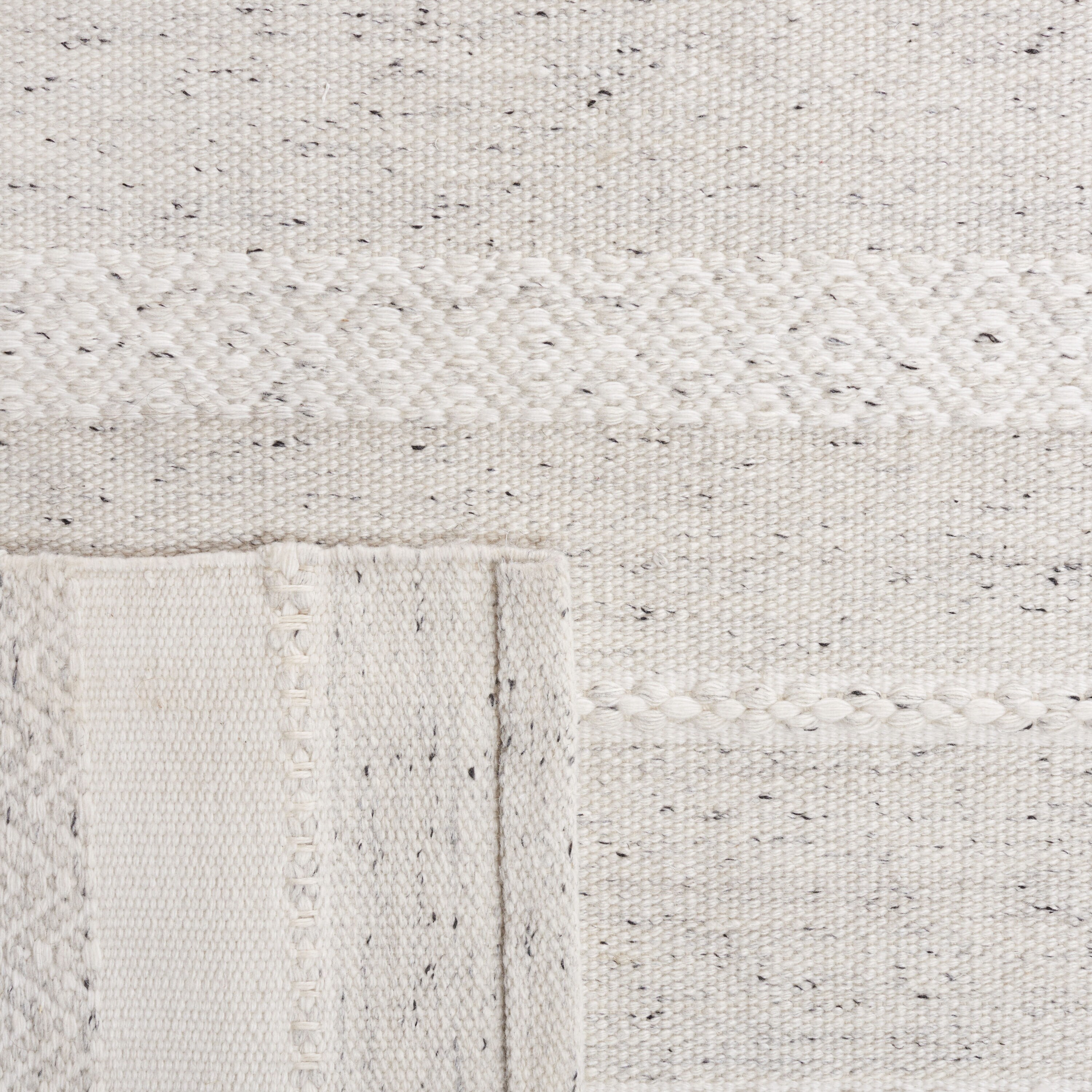 Safavieh KLM446F-4 rugs - View #3