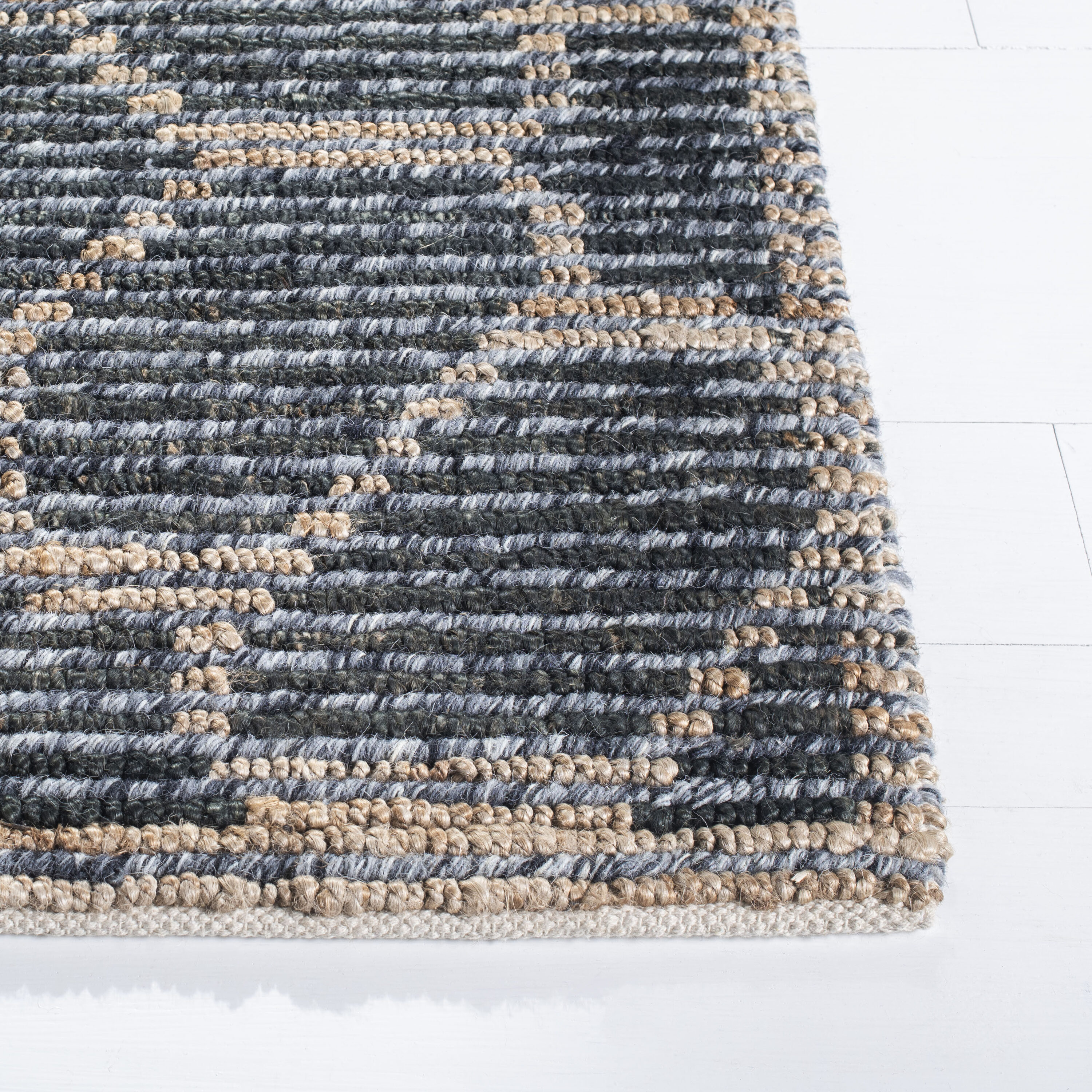 Safavieh NF218H-5 rugs - View #4