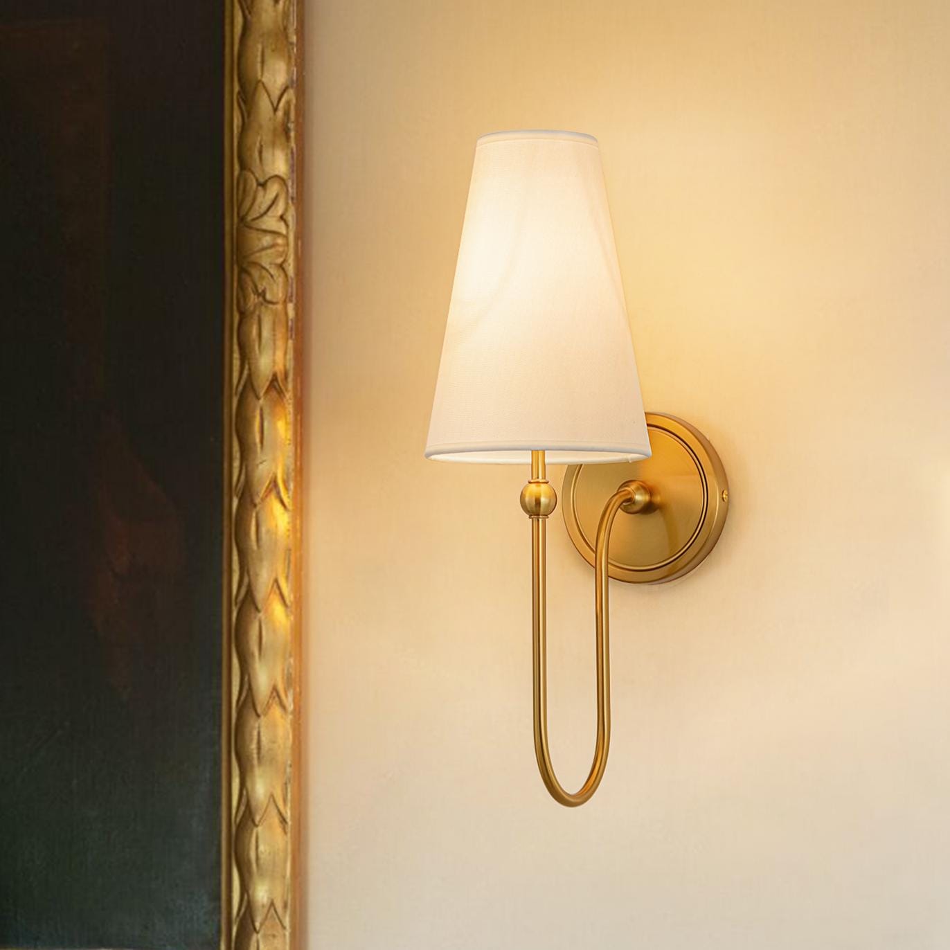 Rennnsan Vivienne 5.9-in W 1 -Light Brushed Brass French country/cottage Hardwired Outdoor Wall Sconce