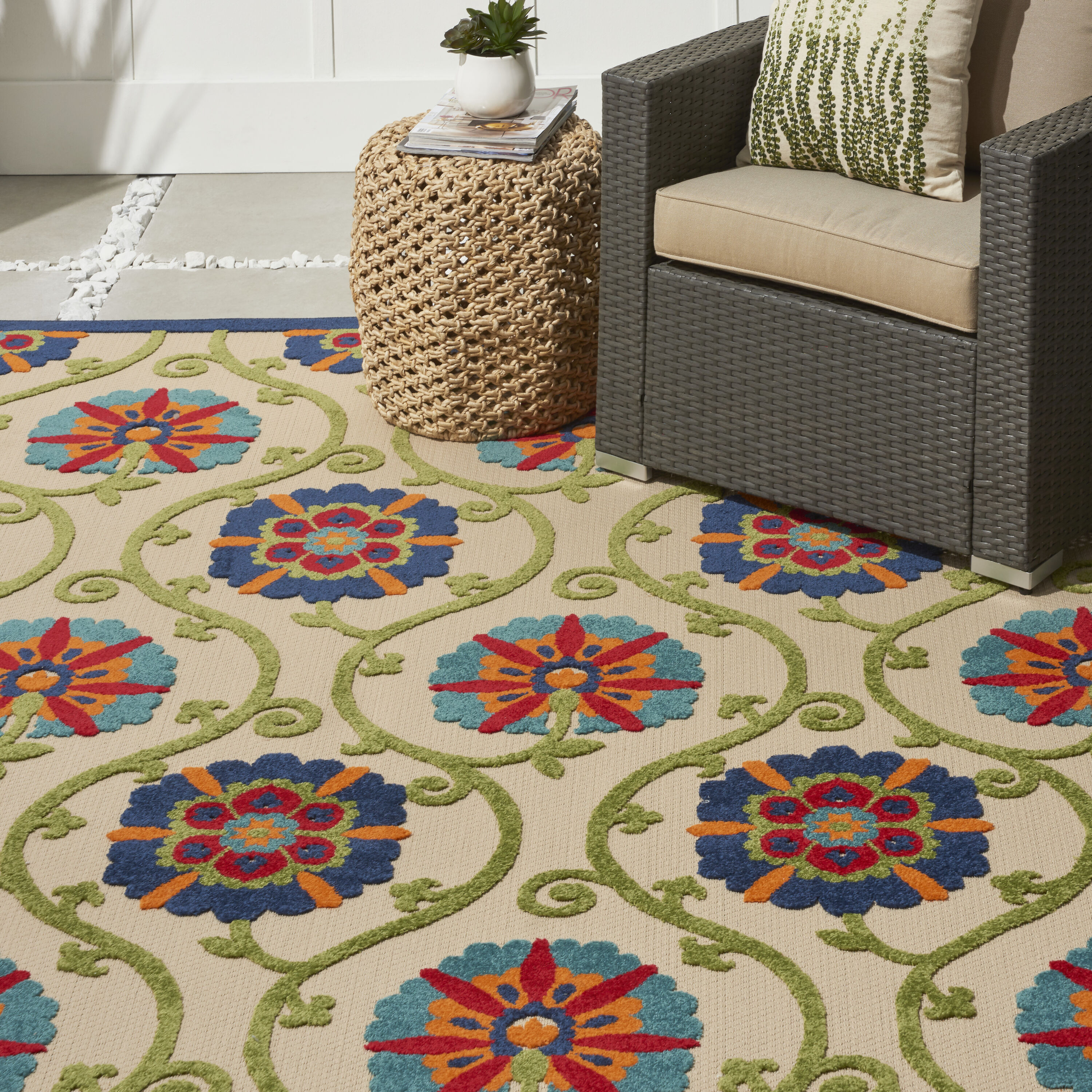 Aloha Blue Multicolor Floral Outdoor Area Rug