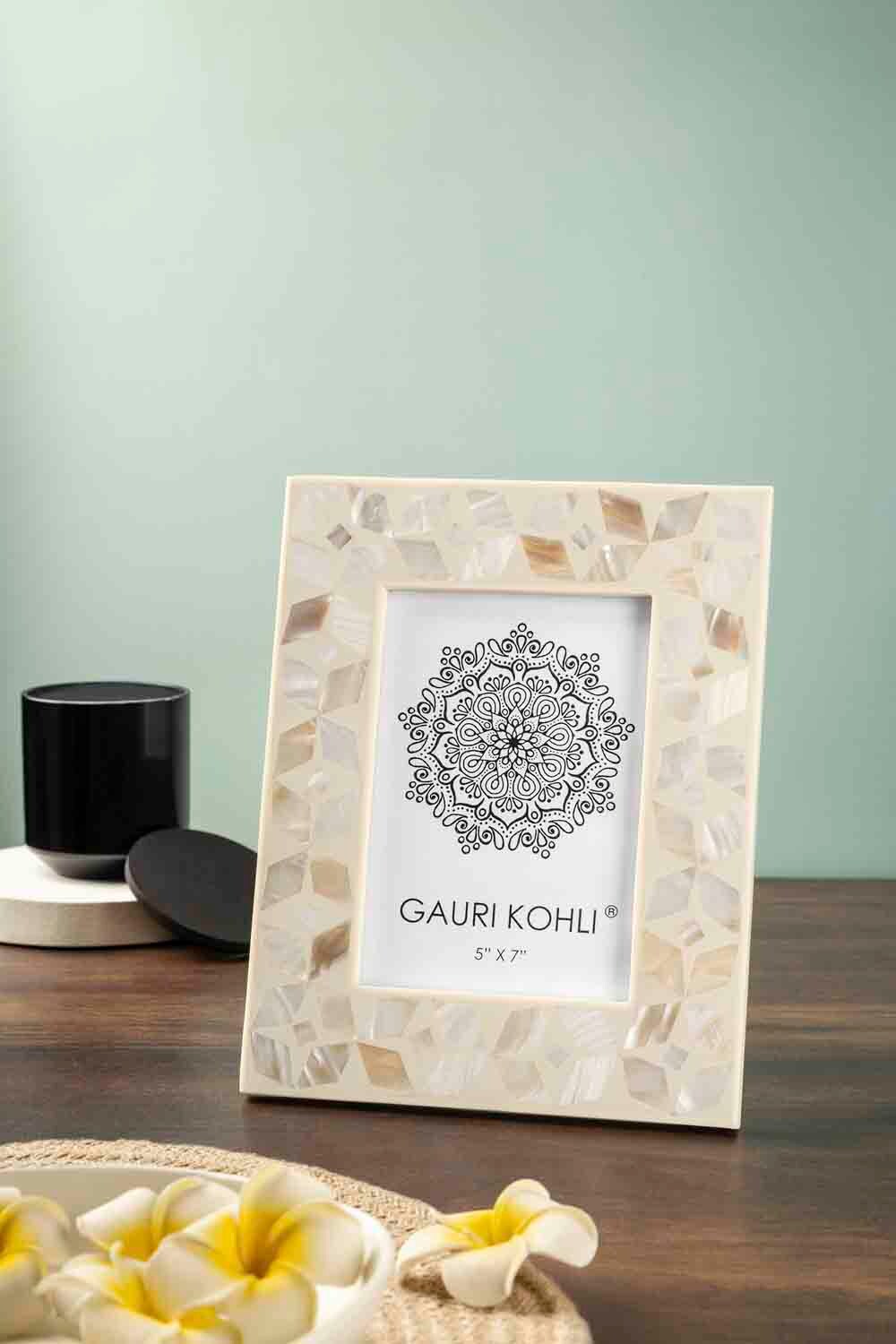 GAURI KOHLI GK61083 Picture-Frames - View #2