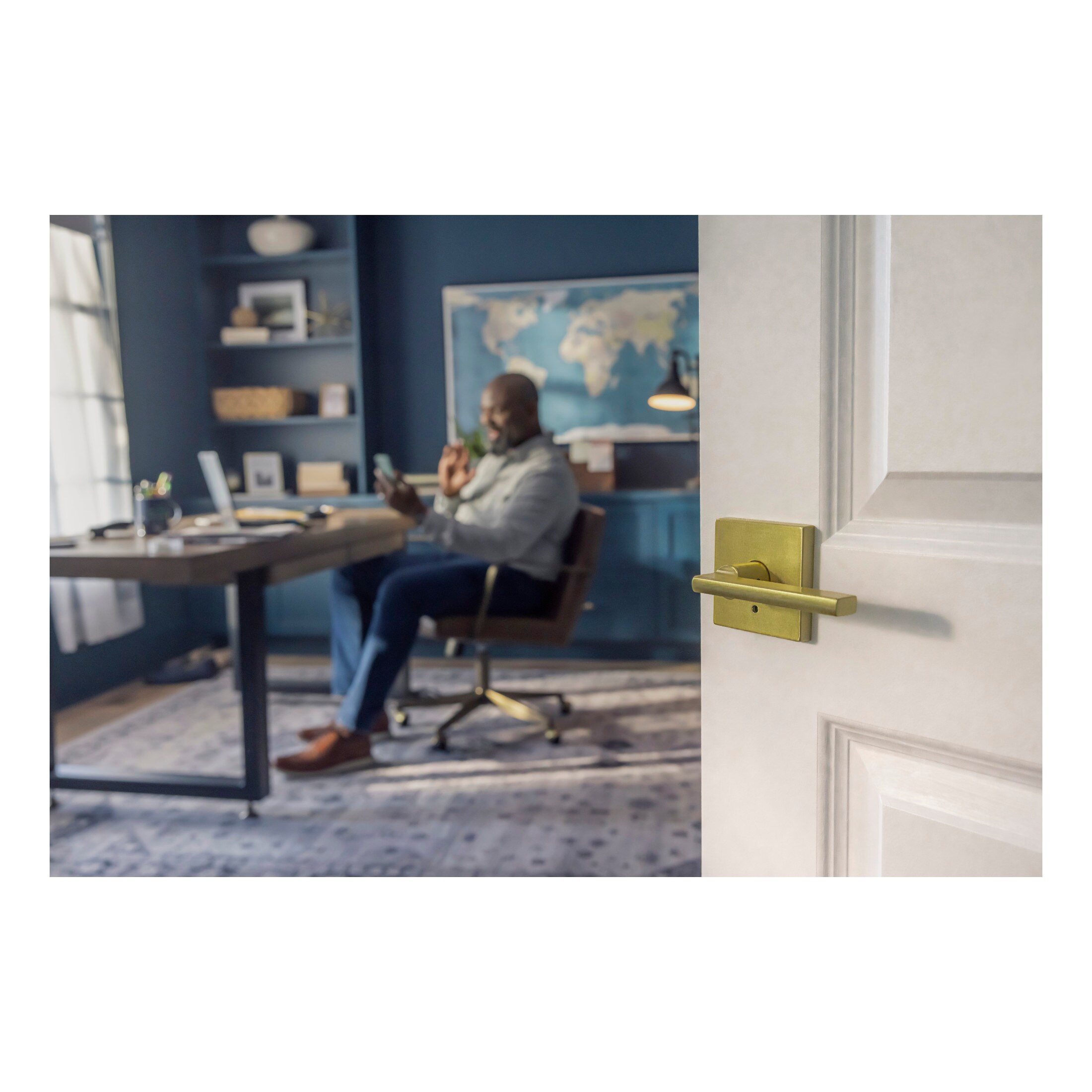 Schlage F10 V LAT 608 COL Door-Handles - View #2