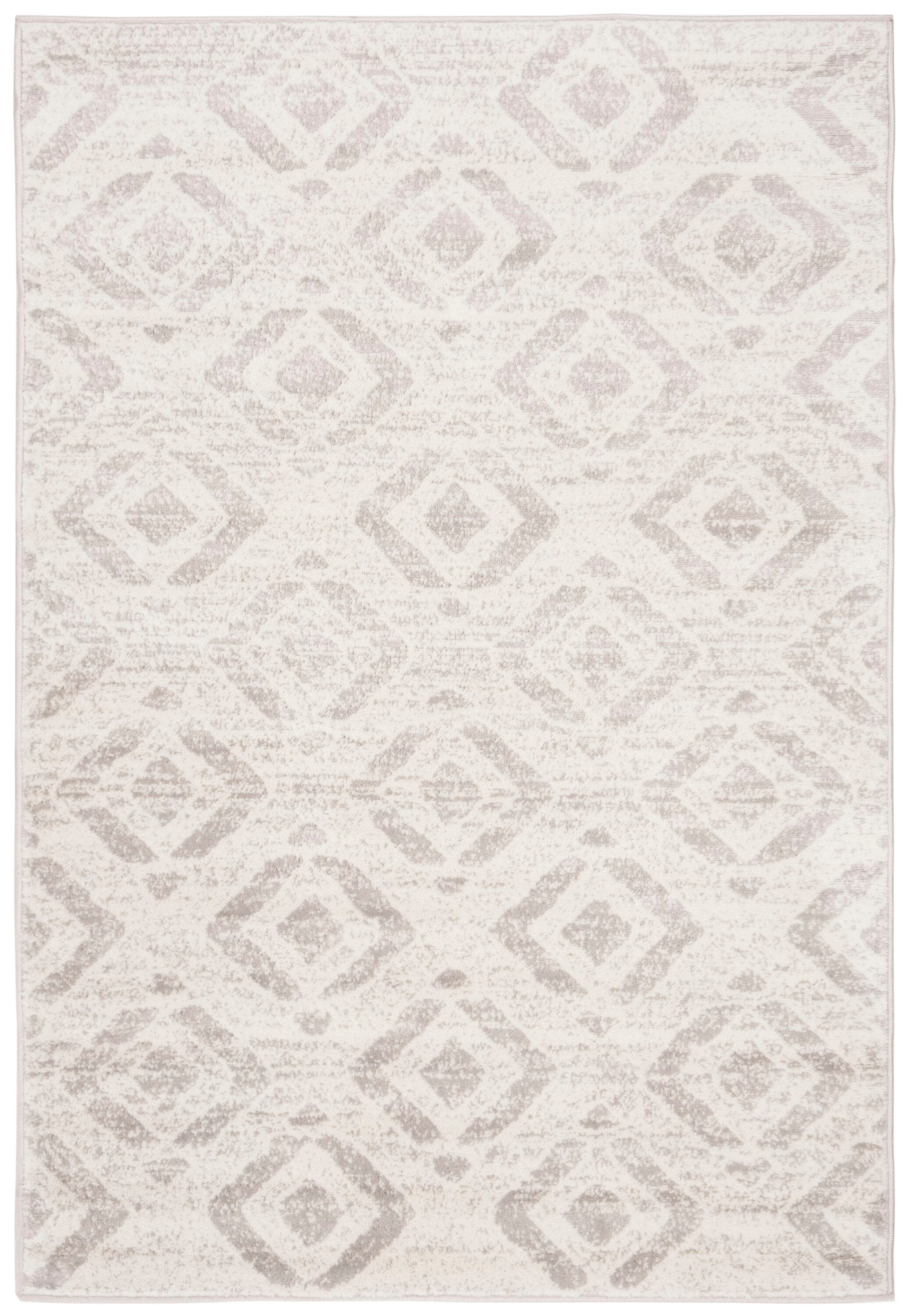 Ivory Medallion Synthetic 4' x 6' Reversible Area Rug