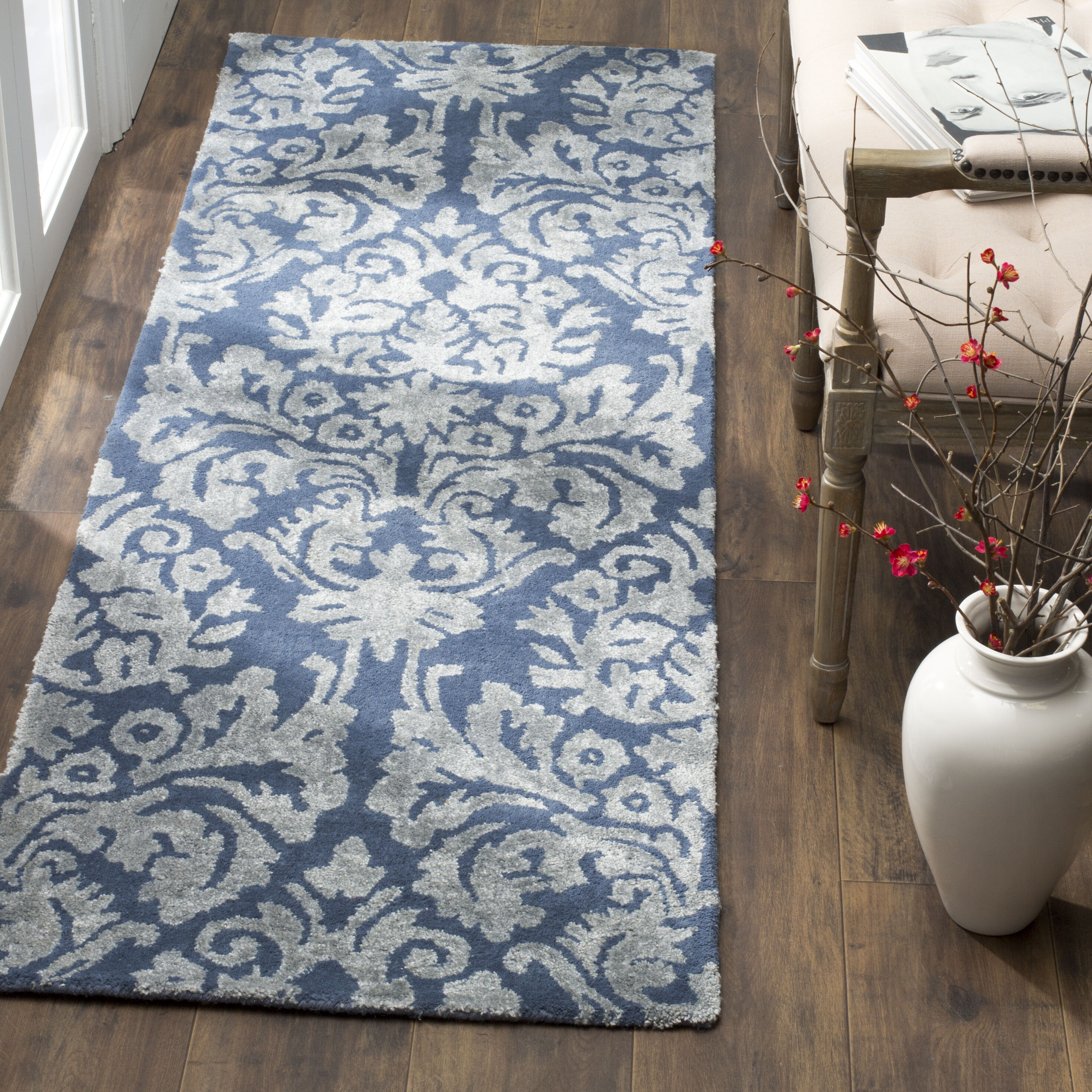Safavieh - Navy/Gray Indoor Runner rug