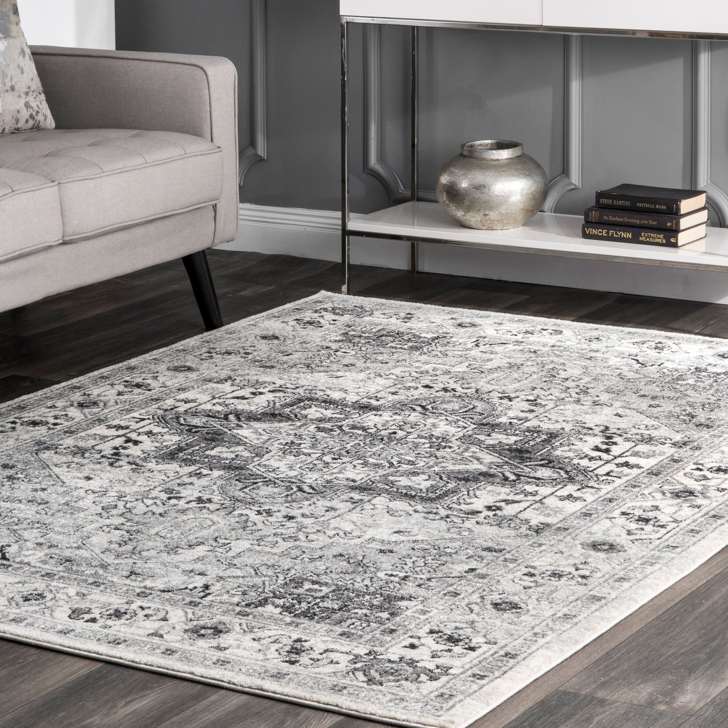 nuLOOM RZBD32C-6709 6 x 9 (ft) Loomed Polypropylene Gray Rectangular Indoor Distressed/Overdyed Vintage Area rug