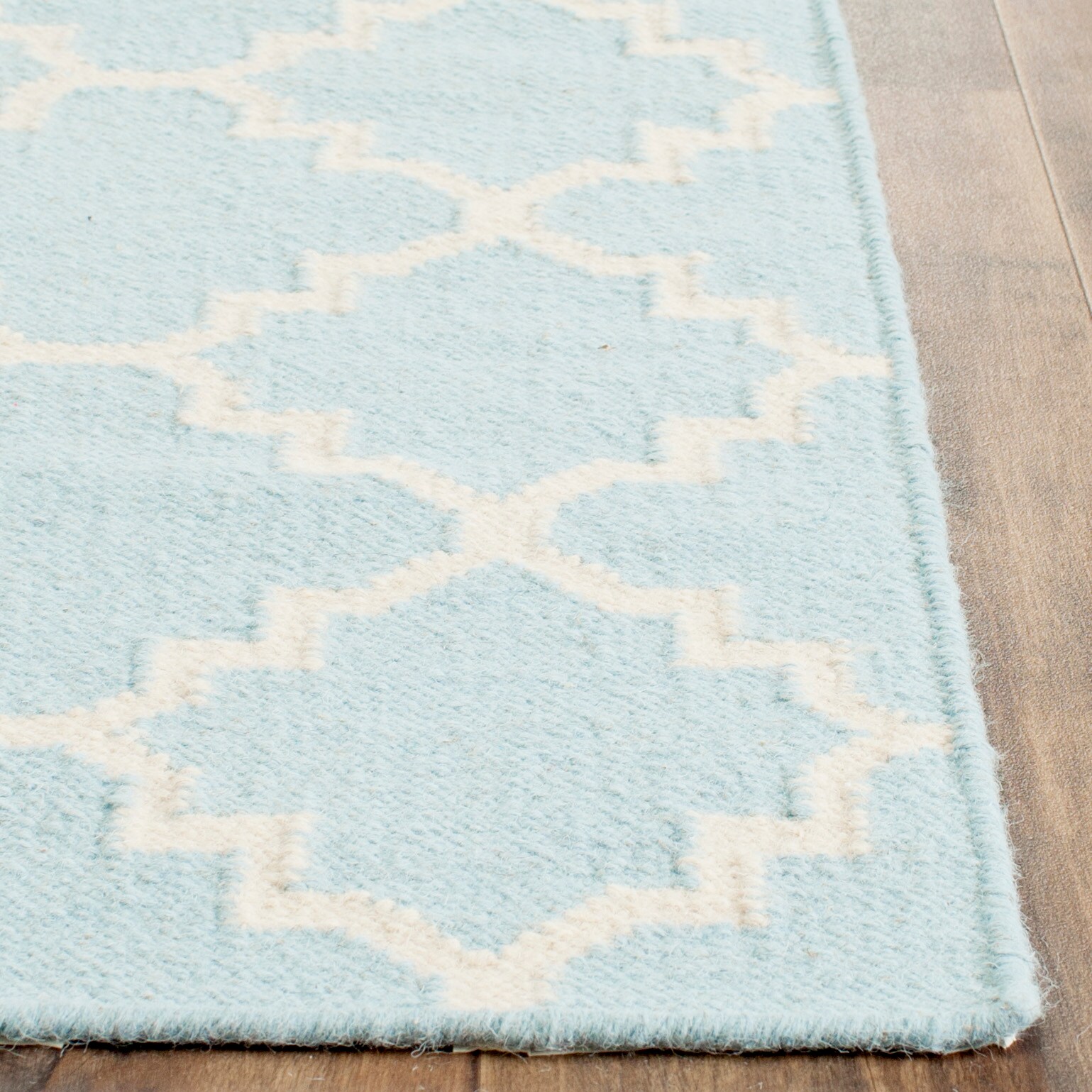 Safavieh DHU554B-28 rugs - View #3