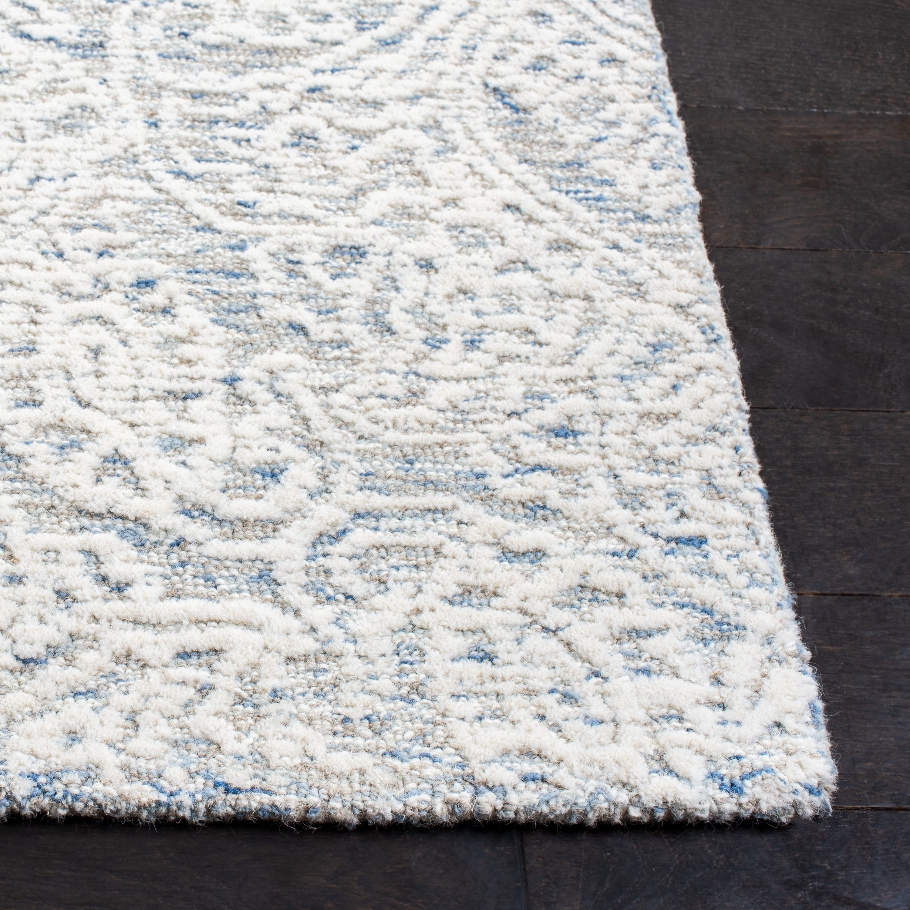 Safavieh MET998L-6SQ rugs - View #3