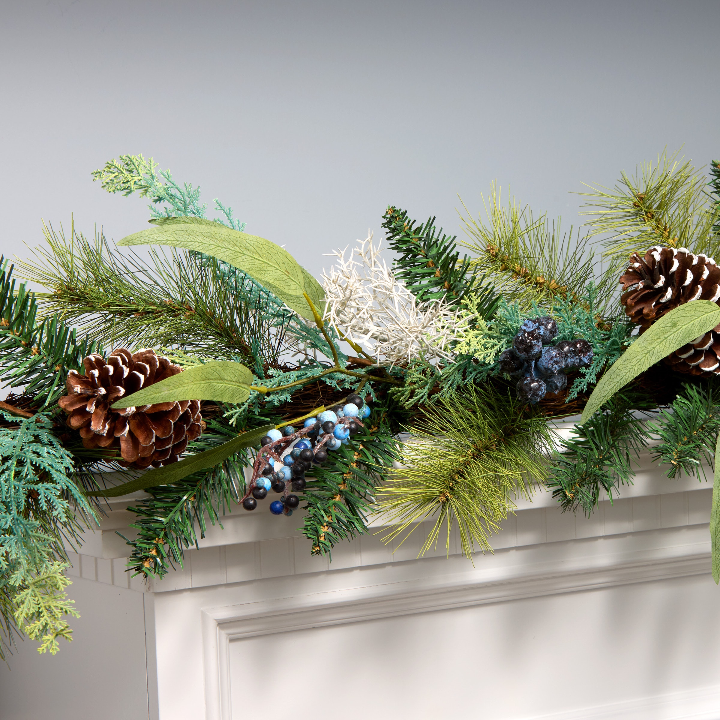 National Tree Company HH75-C220341N16-6G Artificial-Christmas-Garland - View #2