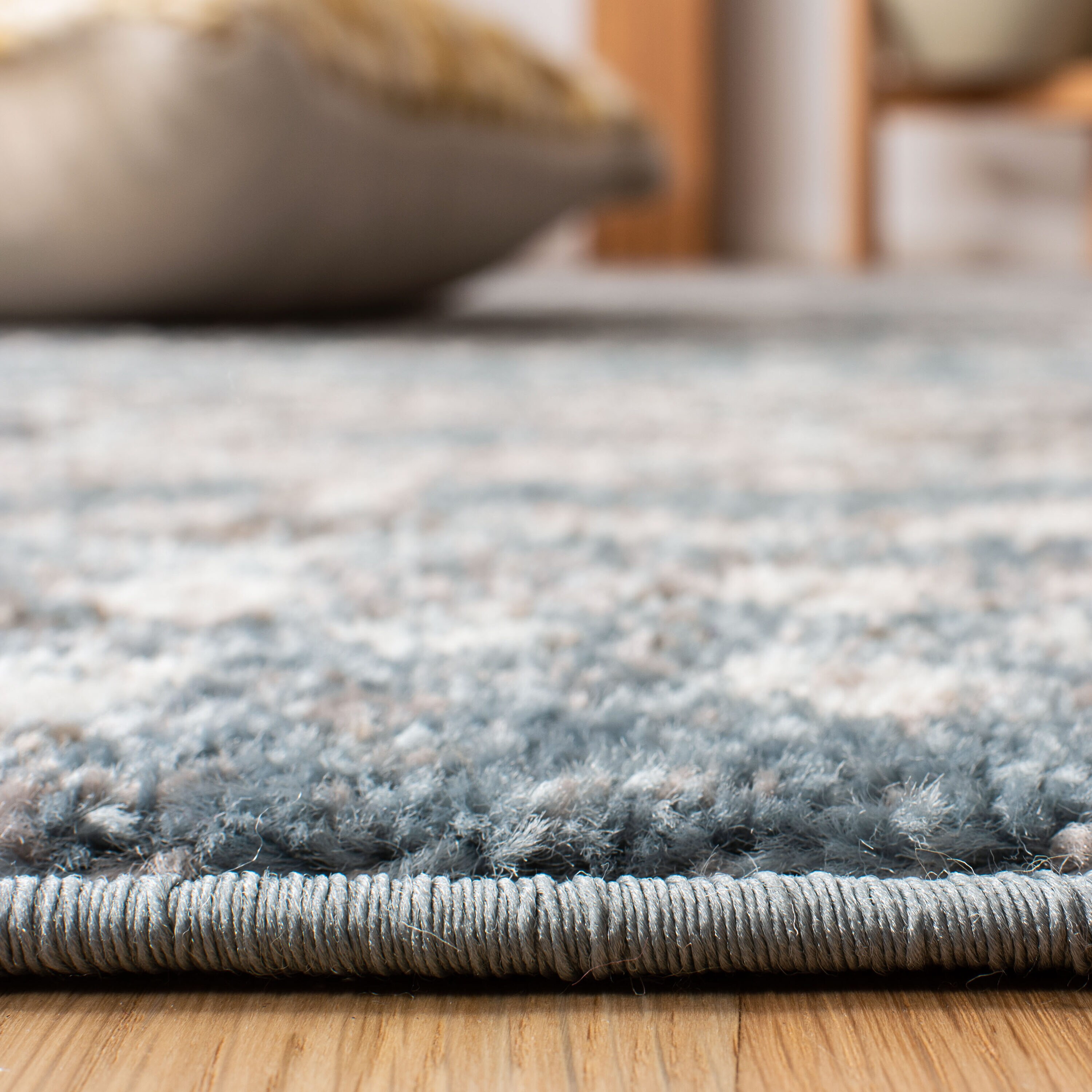 Safavieh AMS108L-5 rugs - View #5