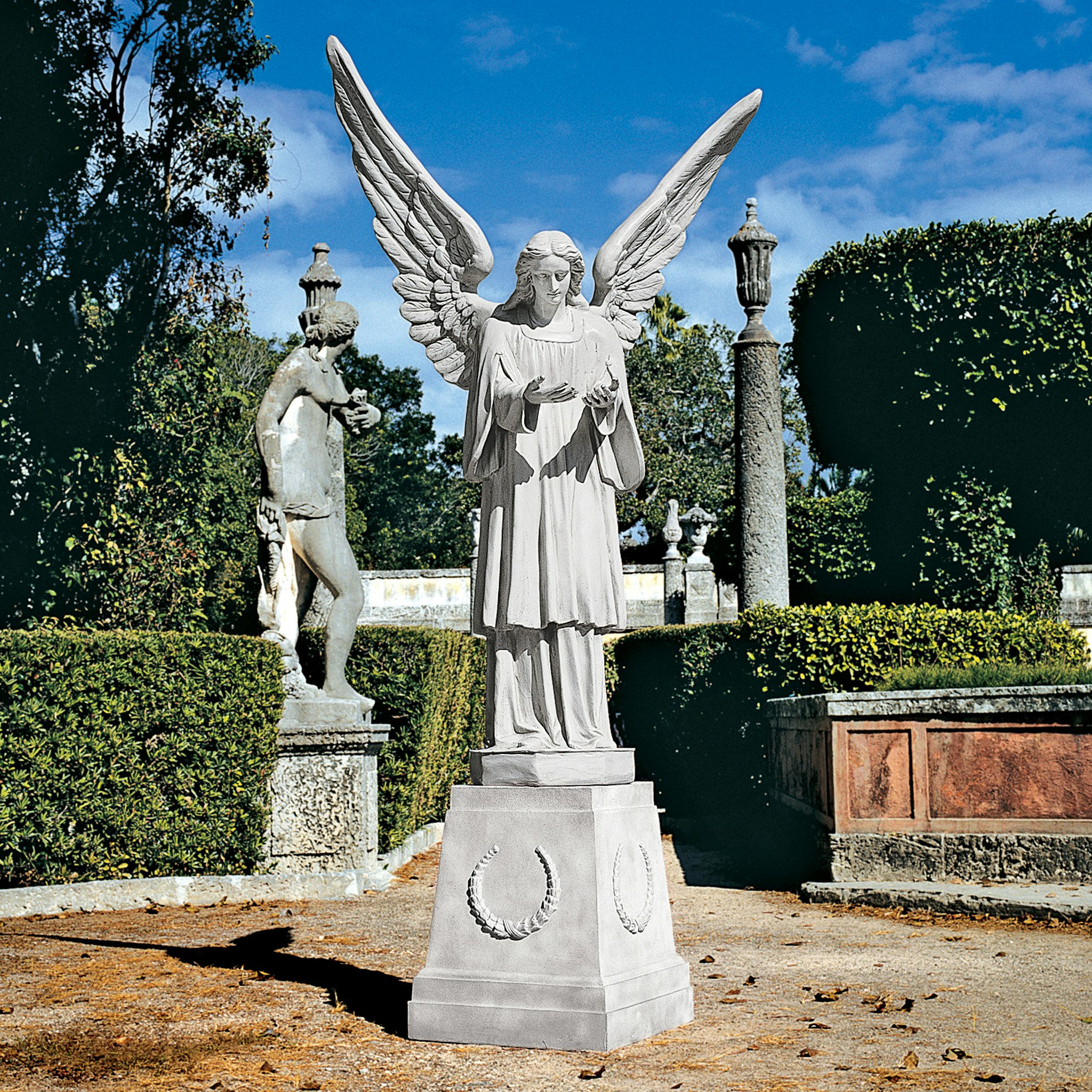 Design Toscano YB1826 Garden-Statue - View #2