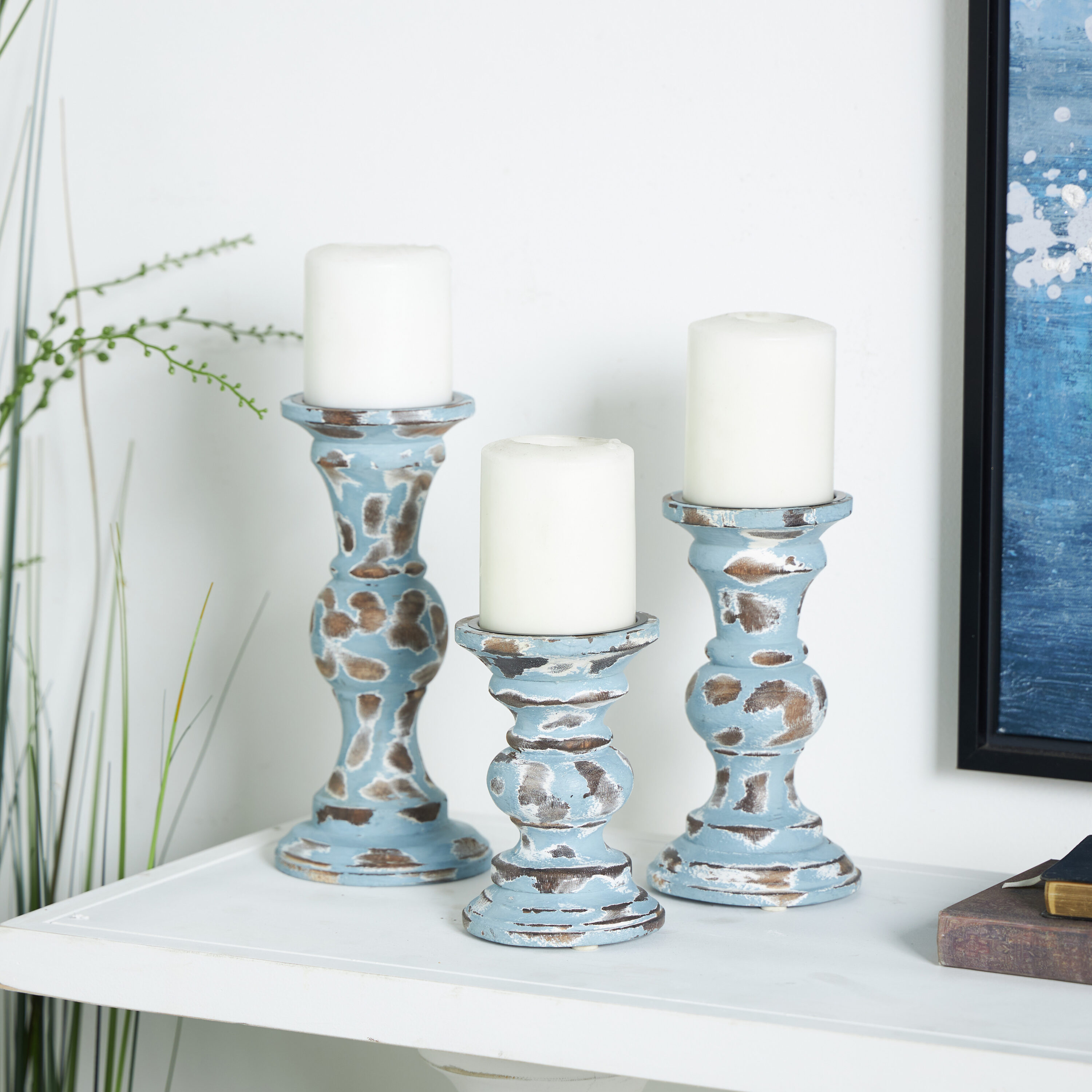 Grayson Lane 31875 3 Candle Wood Pillar Candle Holder