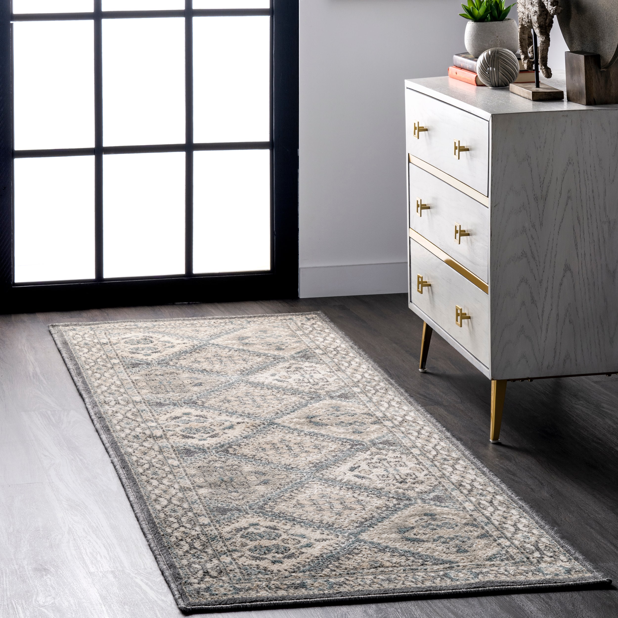 nuLOOM OWMN04D-2608 Manor 2 X 8 (ft) Charcoal Indoor Tribal Vintage Runner Rug