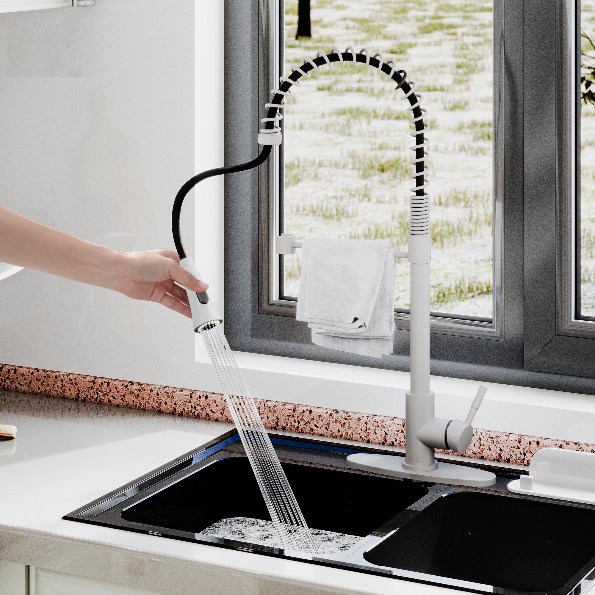 Mondawe MD-D68-BN Kitchen-Faucets - View #2