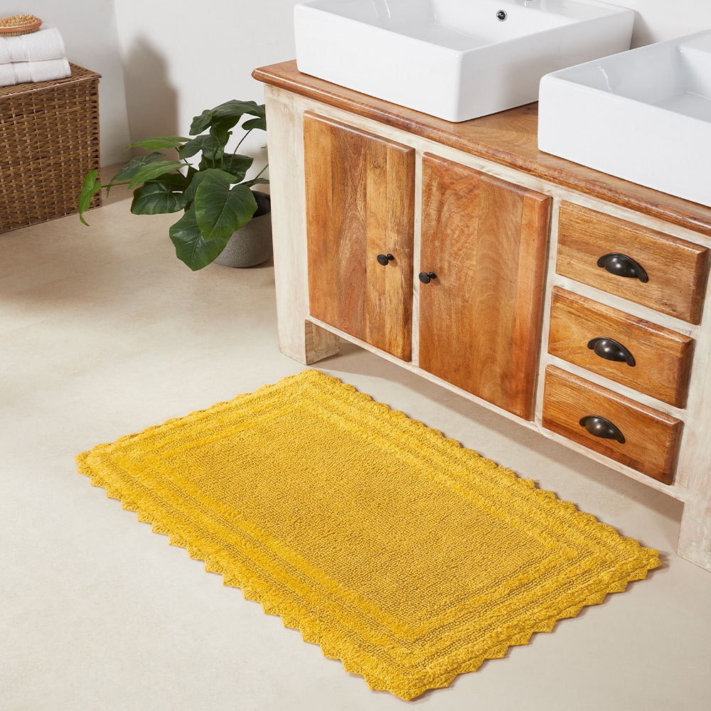 Yellow Cotton Tufted Reversible Bath Rug Set, 24" x 40"