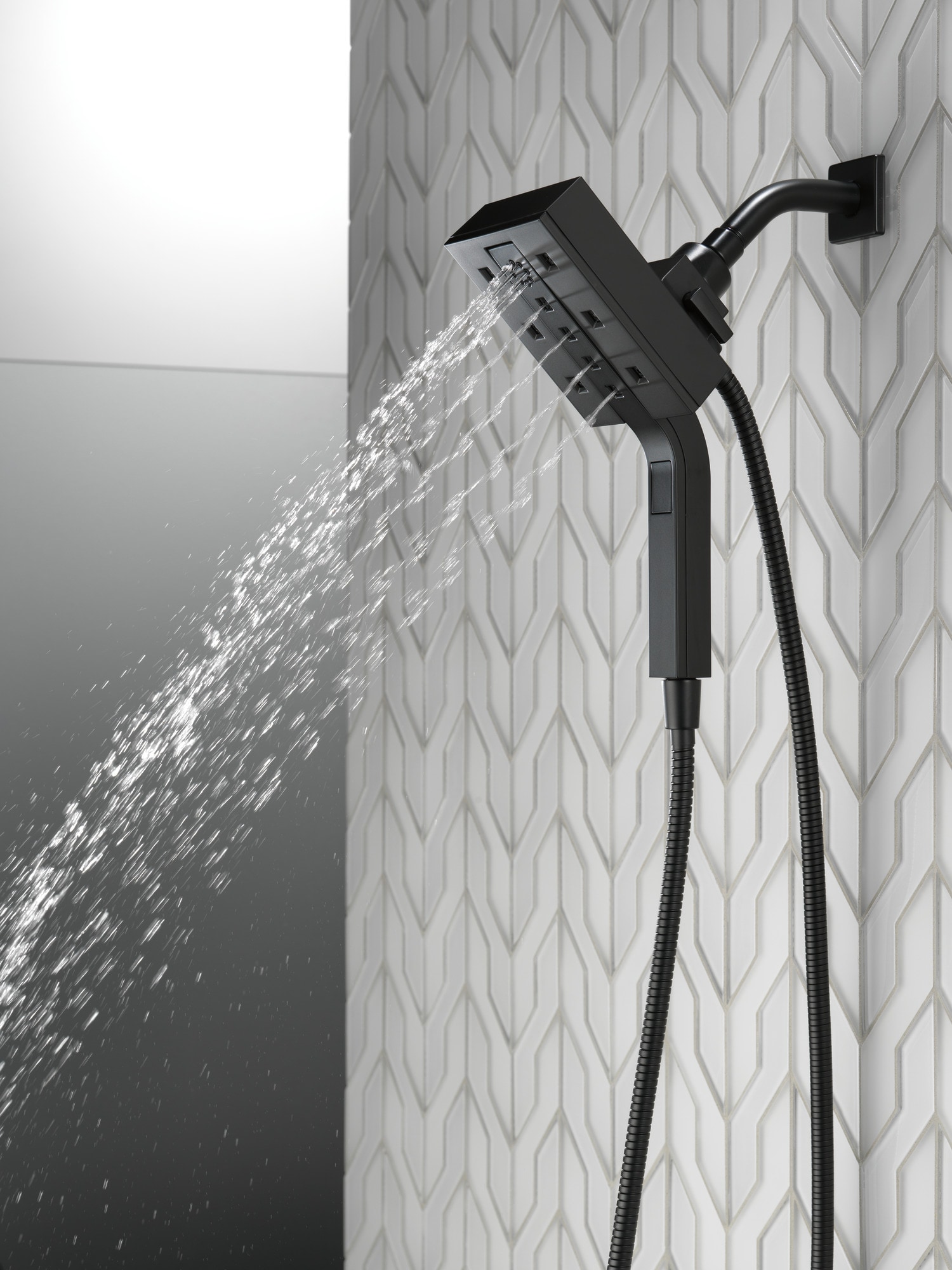 Delta 58473-BL Fixed-Showerhead - View #9