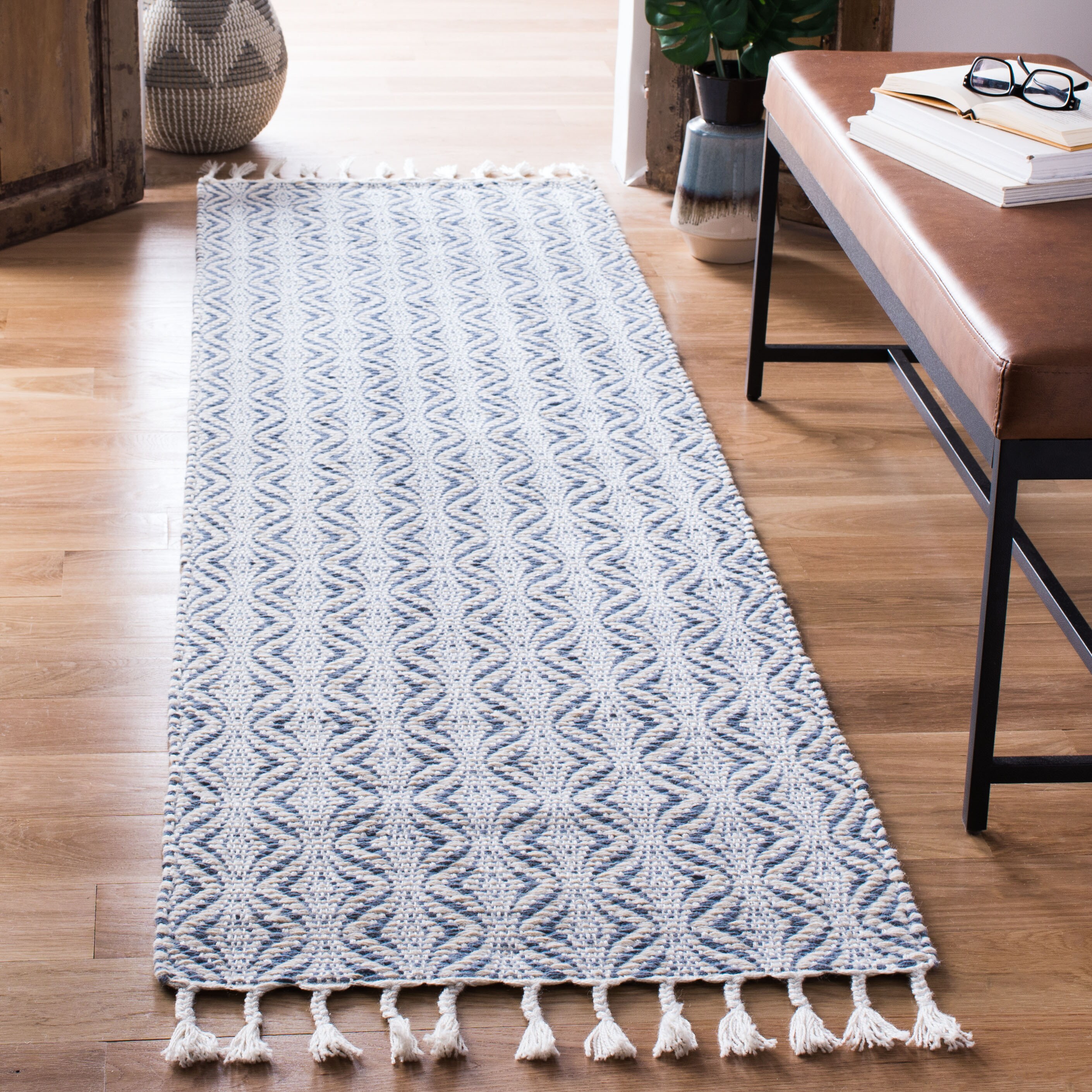 Safavieh NAT153F-28 Natura Royale 2 x 8 (ft) Loomed Synthetic Ivory/Blue Rectangular Indoor Abstract Coastal Runner rug