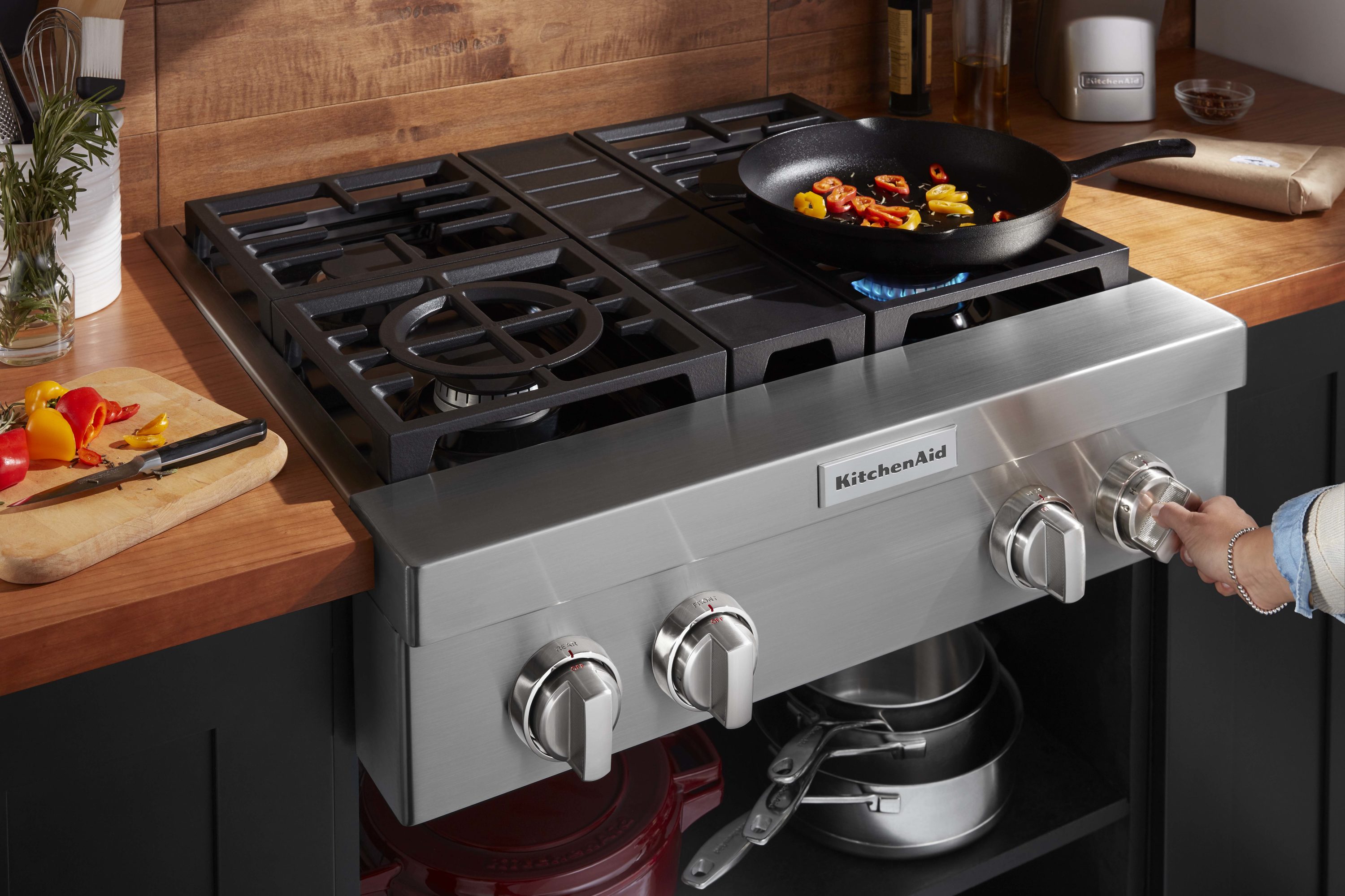 KitchenAid 30-inch Built-in Gas Cooktop with Griddle KCGS950ESS