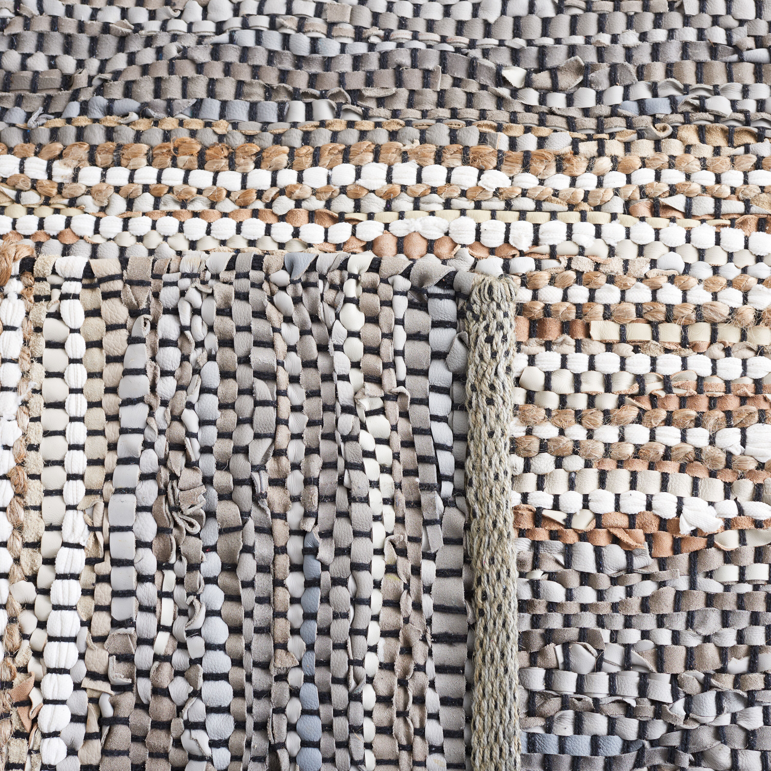 Safavieh VTL204F-4 rugs - View #3