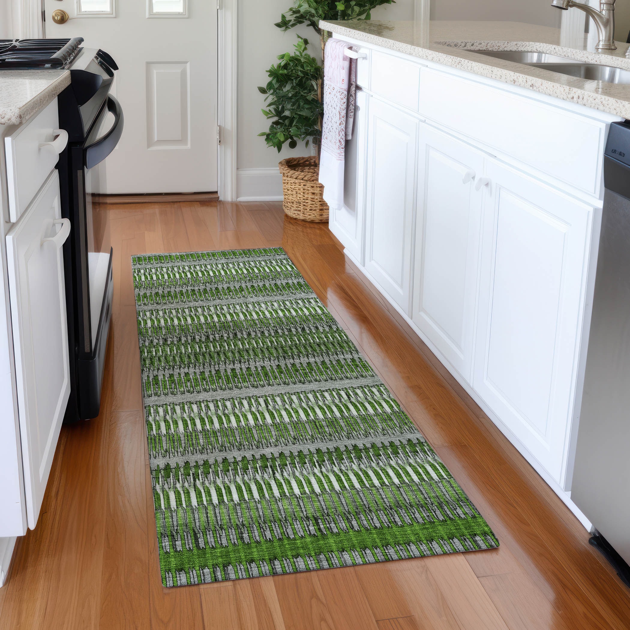 Addison Rugs ACN589GE2X8 Chantille ACN589GE 2 x 7 (ft) Polyester Green Rectangular Indoor/Outdoor Geometric Moroccan Machine washable Runner rug