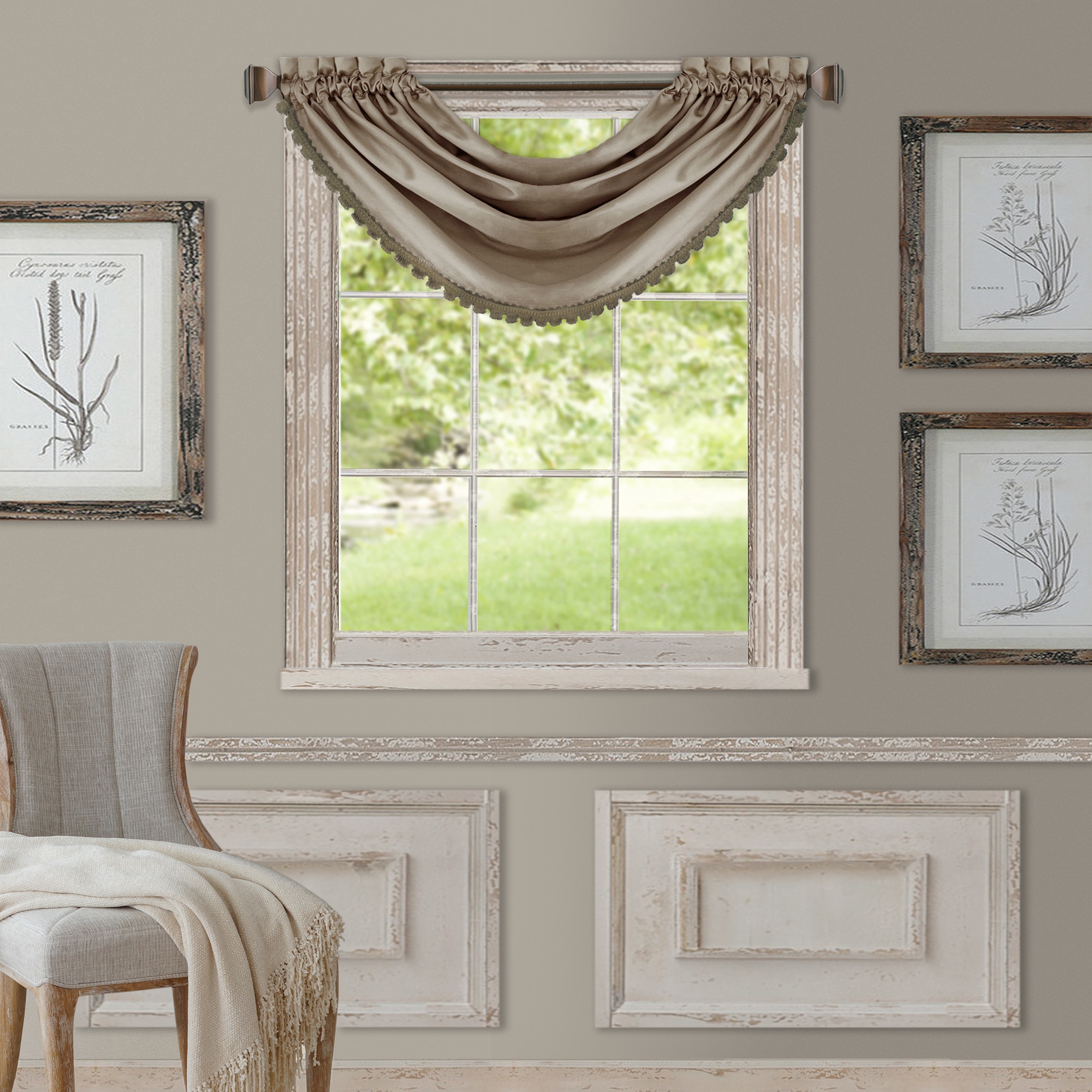Elrene Home Fashions 026865854237 All Seasons Waterfall 36-in Silver Polyester Rod pocket Valance