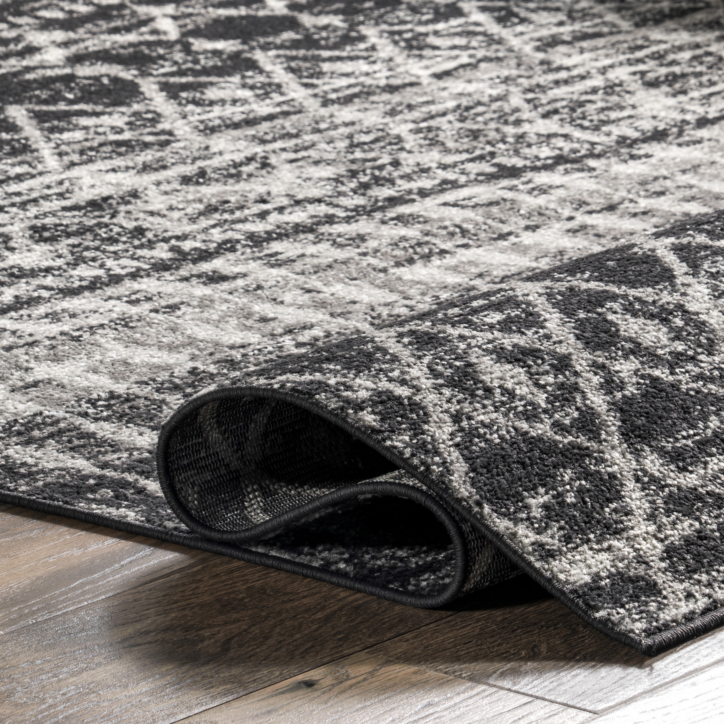 Handmade Moroccan-Inspired Black Synthetic Area Rug 62"x24"