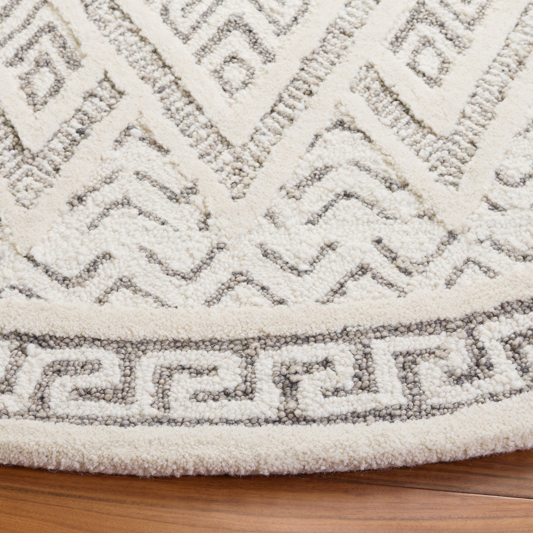 Safavieh MKN502A-6R rugs - View #3