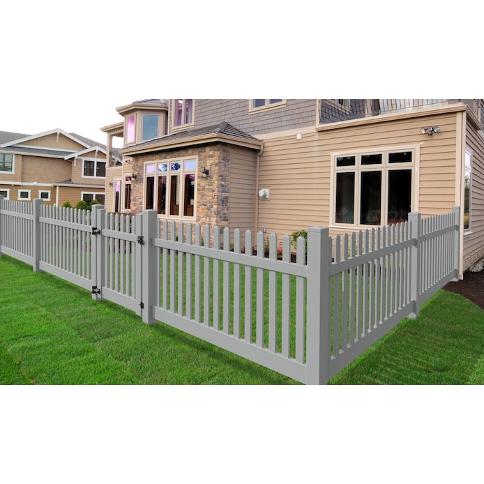 Freedom Ready-to-Assemble Kewsick straight 4-ft H x 8-ft W White Vinyl Fence Panel Freedom Ready-to-Assemble Kewsick straight 4-ft H x 8-ft W White Vinyl Fence Panel